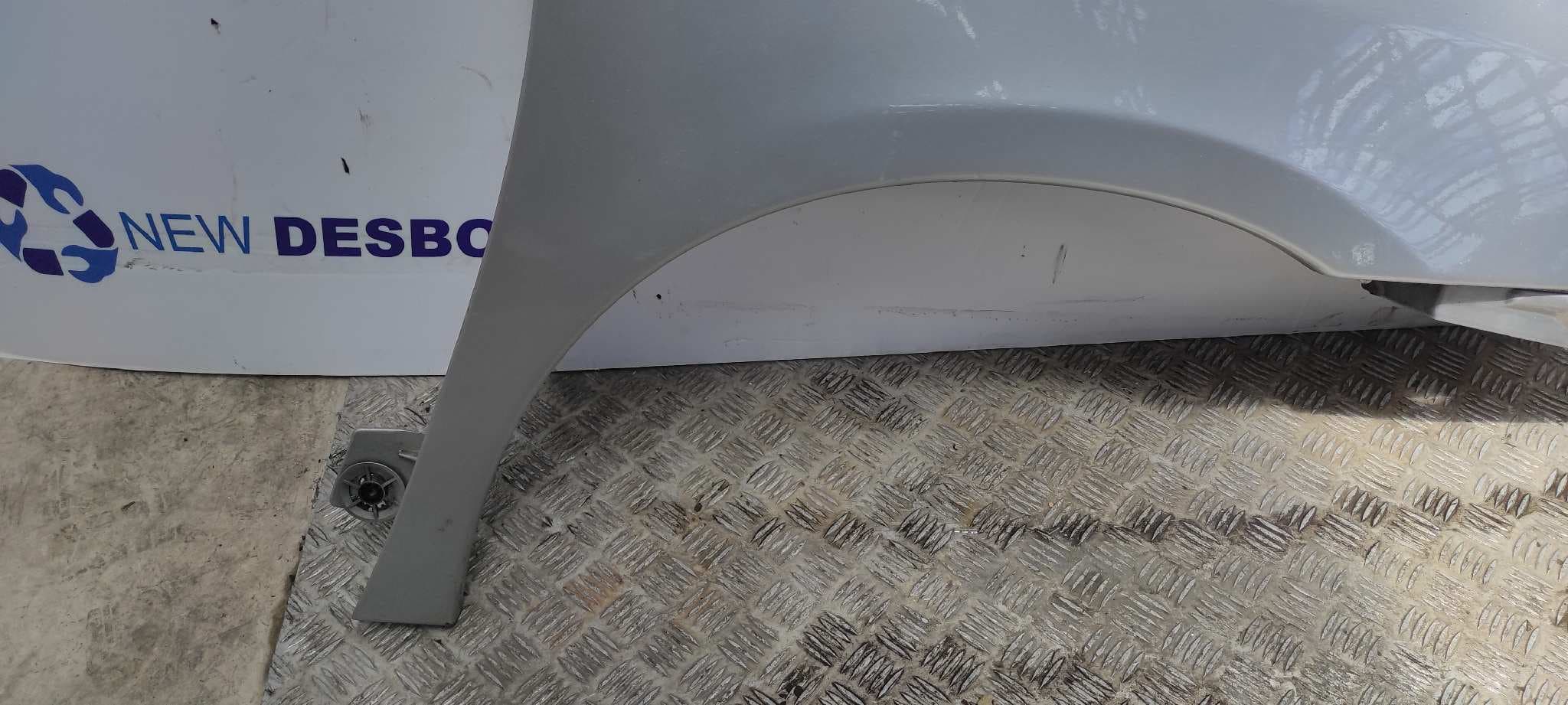 Recambio de ALETA DELANTERA DERECHA para PEUGEOT 807 2.2 HDi FAP CAT (4HW) 4HXDW12TED4FAP referencia OEM IAM    - GRIS 9