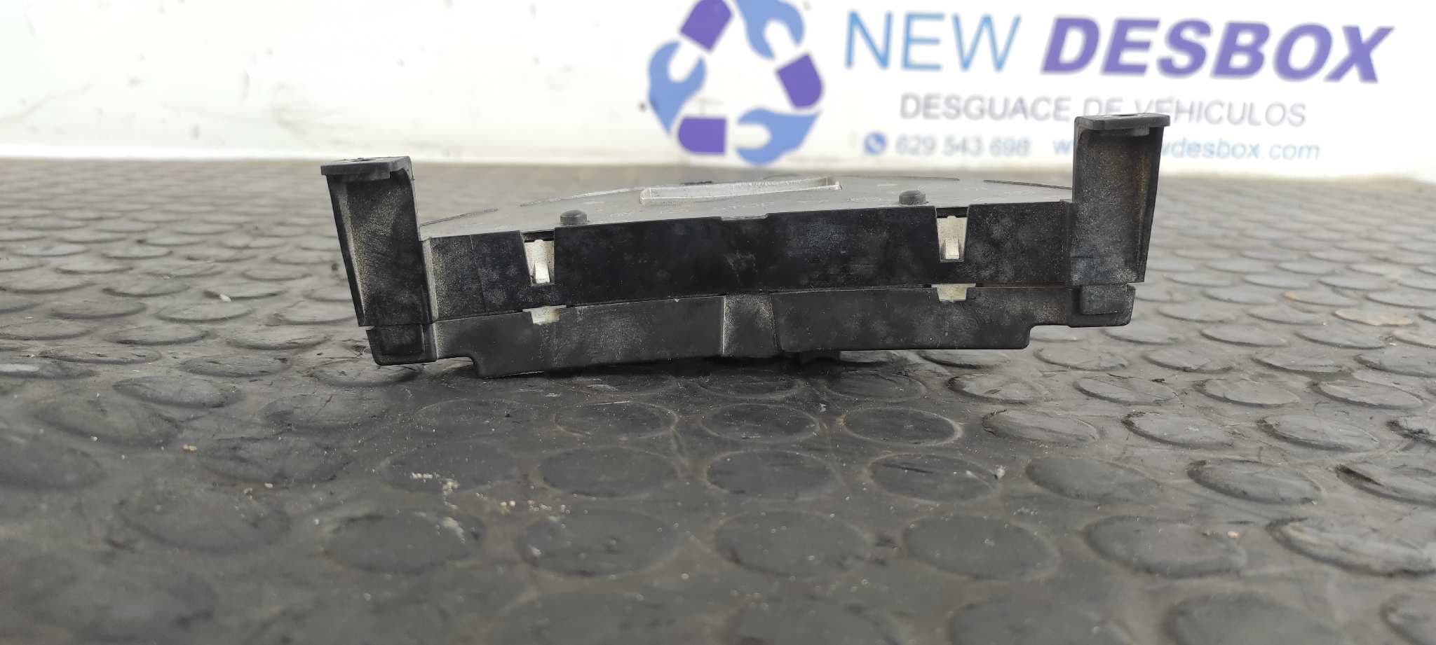 Recambio de CUADRO INSTRUMENTOS para CITROEN C8 2.2 HDi 16V PREMIER II 4HWDW12TED4 referencia OEM IAM 1488702080   - BLANCO 5