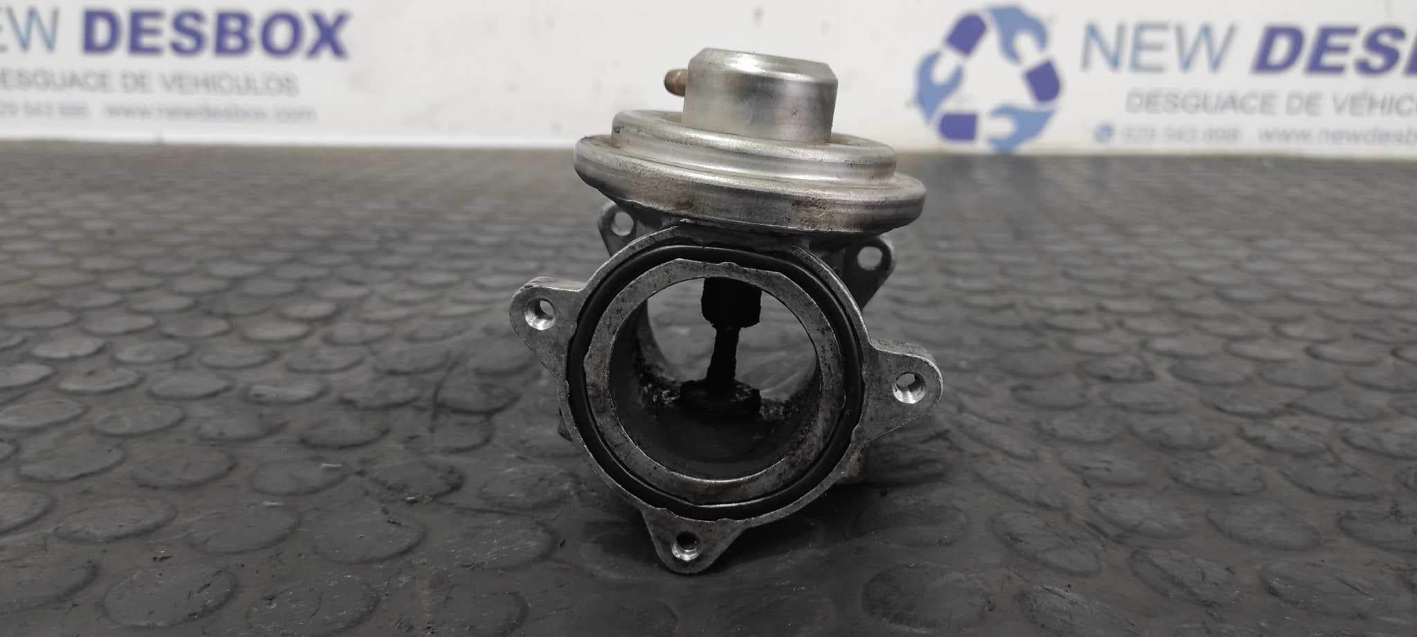 Recambio de VALVULA EGR para VOLKSWAGEN POLO (9N3) Advance BNM referencia OEM IAM 045131501F   - GRIS 6