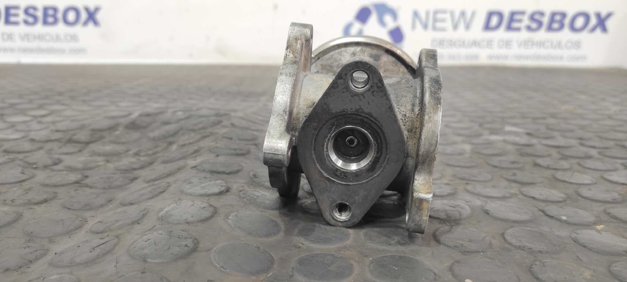 Recambio de VALVULA EGR para VOLKSWAGEN POLO (9N3) Advance BNM referencia OEM IAM 045131501F   - GRIS 2