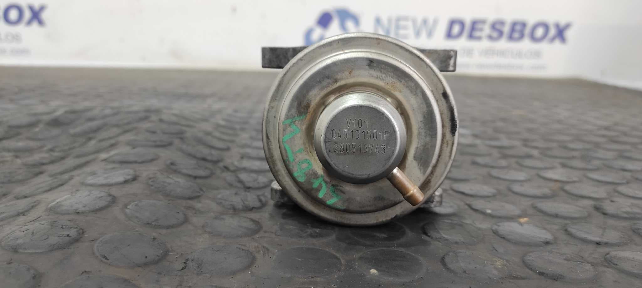 Recambio de VALVULA EGR para VOLKSWAGEN POLO (9N3) Advance BNM referencia OEM IAM 045131501F   - GRIS 4