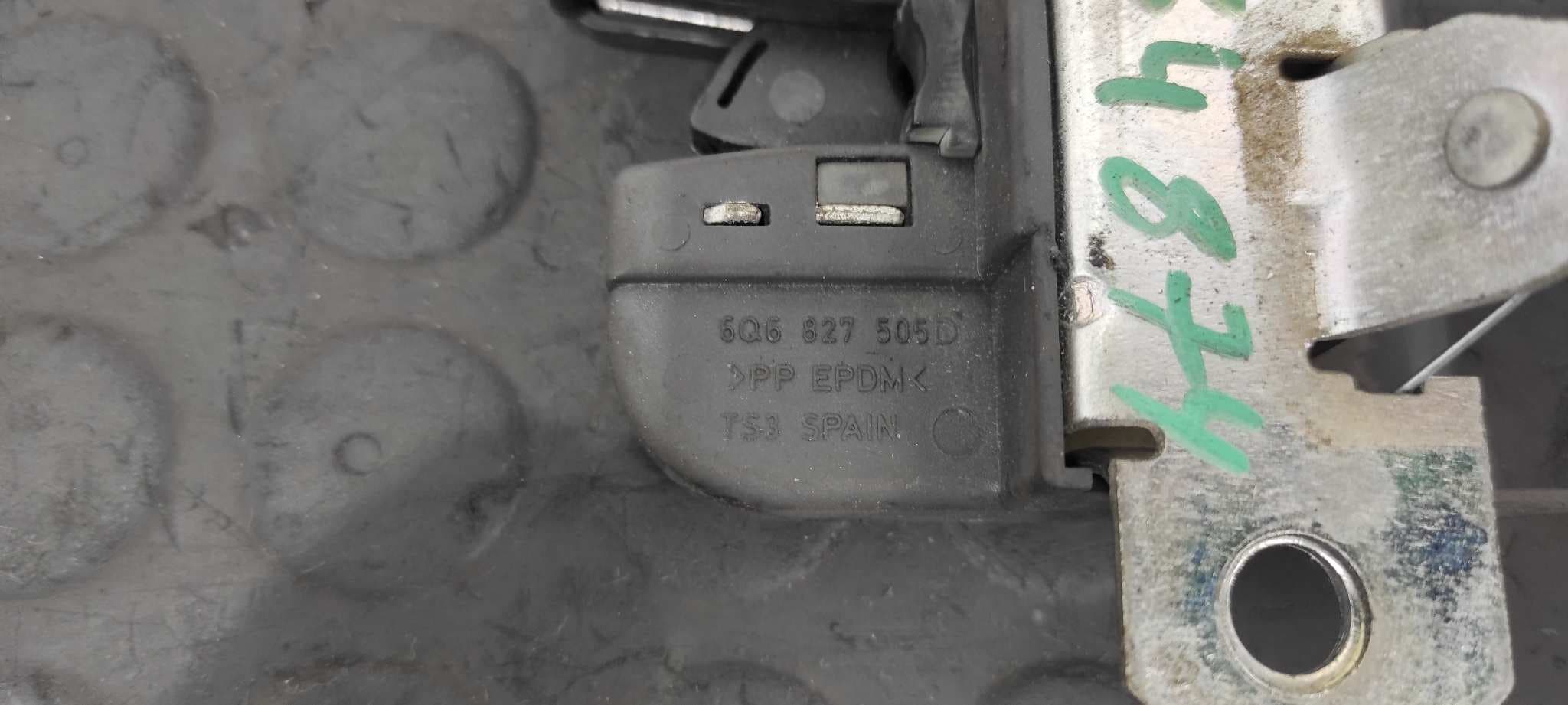 Recambio de CERRADURA MALETERO / PORTON para VOLKSWAGEN POLO (9N3) Advance BNM referencia OEM IAM 6Q6827505D   - GRIS 3