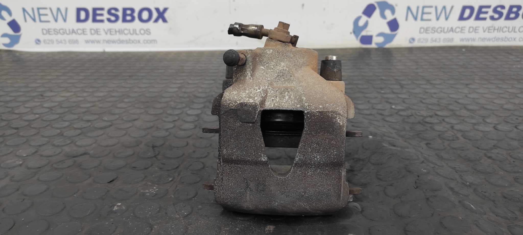 Recambio de PINZA DE FRENO DELANTERA DERECHA para VOLKSWAGEN POLO (9N3) Advance BNM referencia OEM IAM FSIII   - GRIS