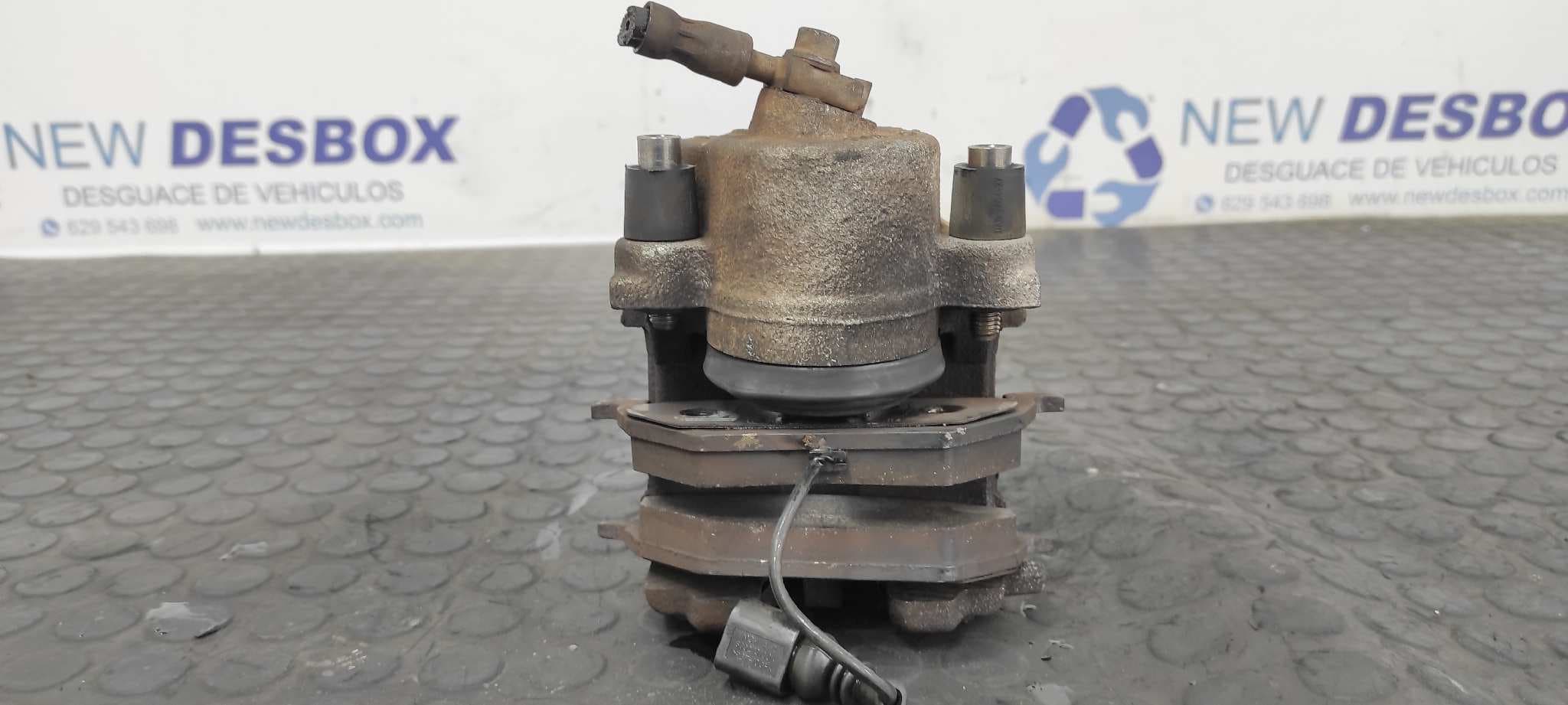 Recambio de PINZA DE FRENO DELANTERA IZQUIERDA para VOLKSWAGEN POLO (9N3) Advance BNM referencia OEM IAM FSIII   - GRIS 2