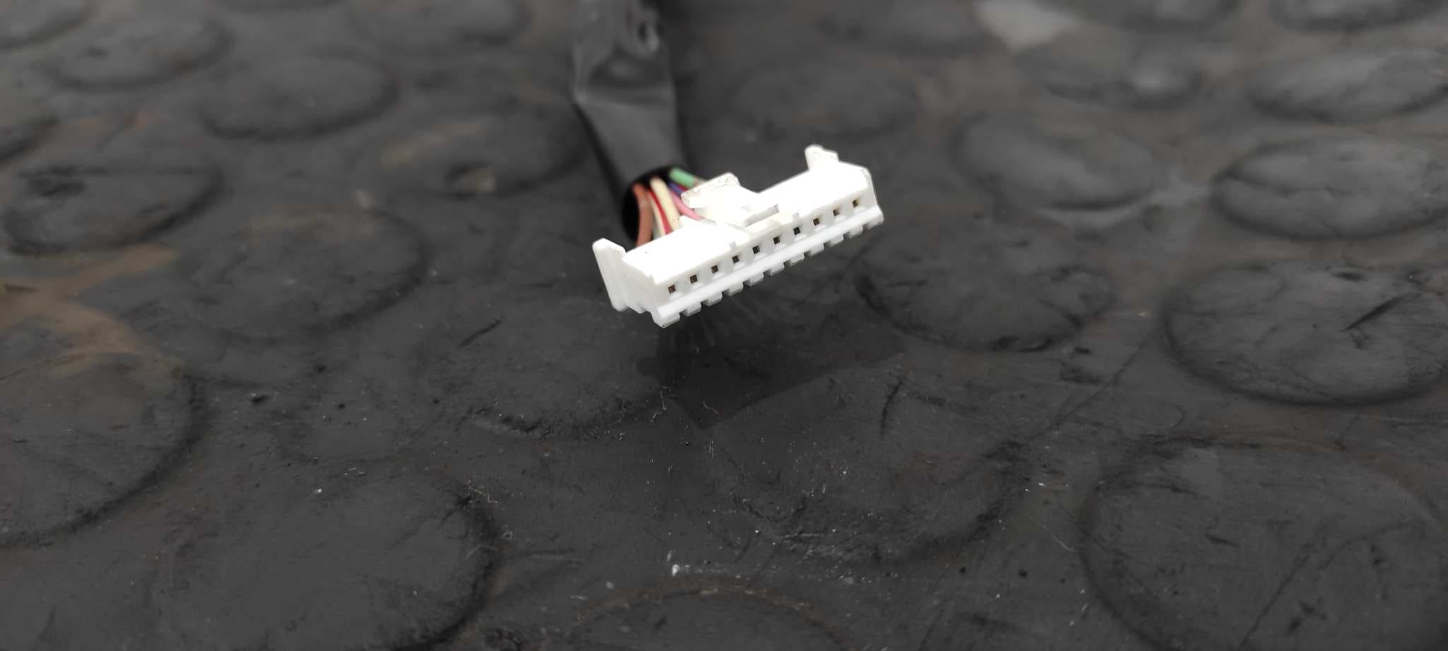 Recambio de MANDO VOLANTE para TOYOTA PRIUS (NHW30) Plug-in Hybrid Advance 2ZR referencia OEM IAM F70CV481   - BLANCO 7