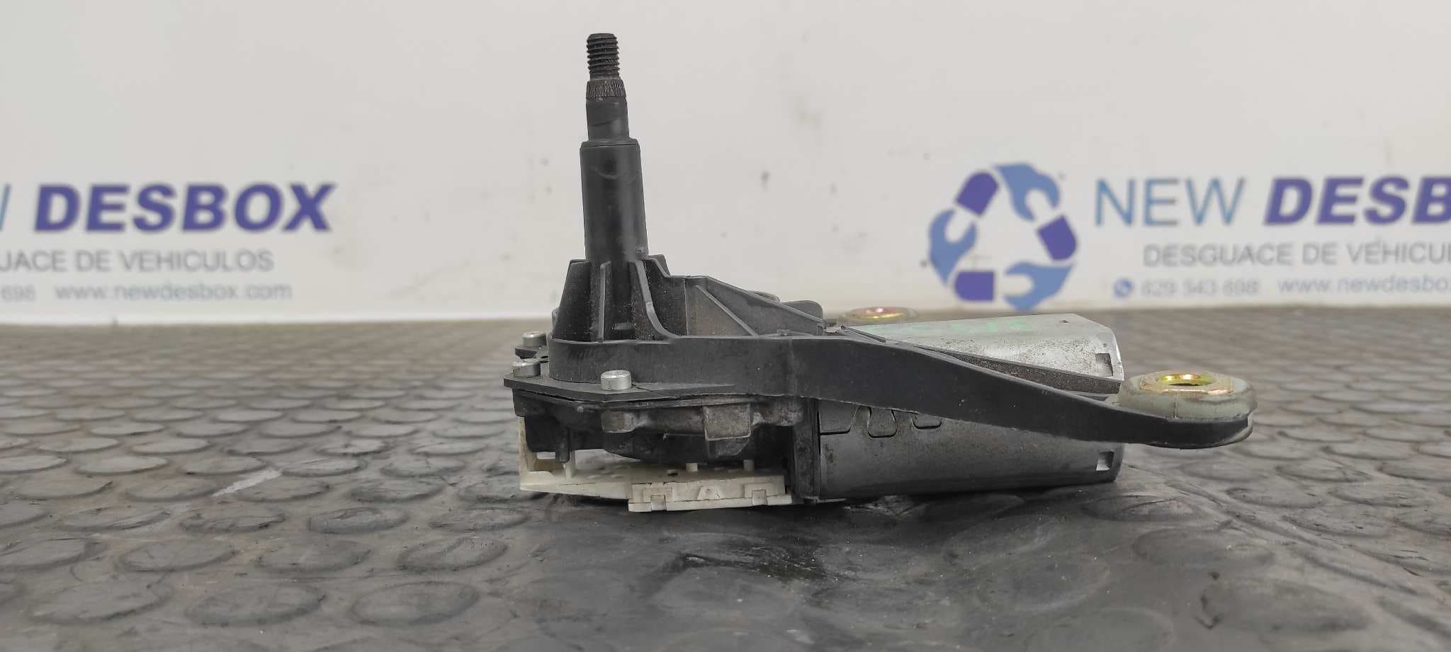 Recambio de MOTOR LIMPIA TRASERO para CITROEN C8 2.2 HDi 16V PREMIER II 4HWDW12TED4 referencia OEM IAM VALEO   - BLANCO 3