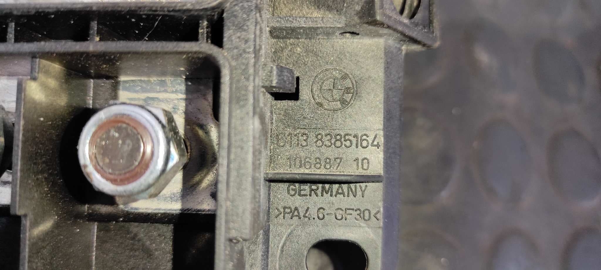 Recambio de CAJA RELES / FUSIBLES para BMW SERIE 7 (E65/E66) 760i N73B60 referencia OEM IAM 61138387568   - AZUL 5
