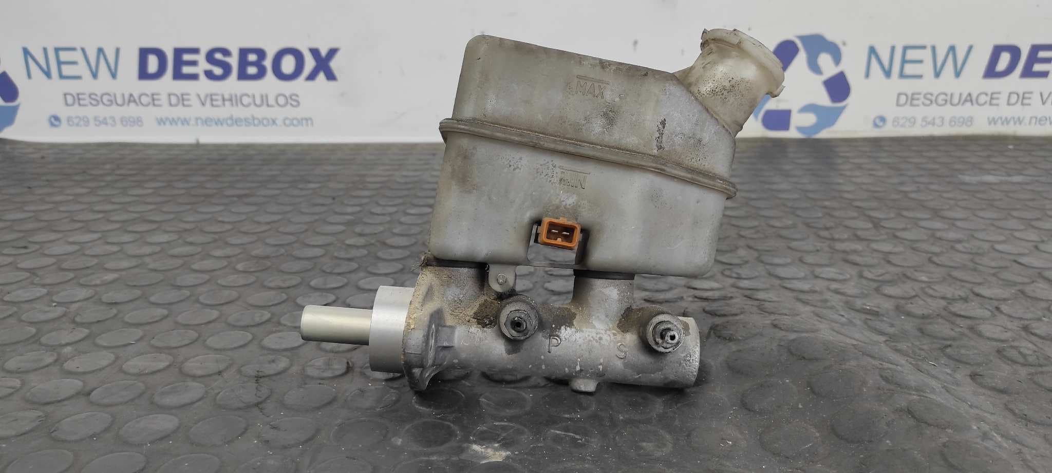 Recambio de BOMBA FRENO para HYUNDAI TUCSON (JM) 2.0 CRDi CAT D4EA referencia OEM IAM BM111073   - PLATA