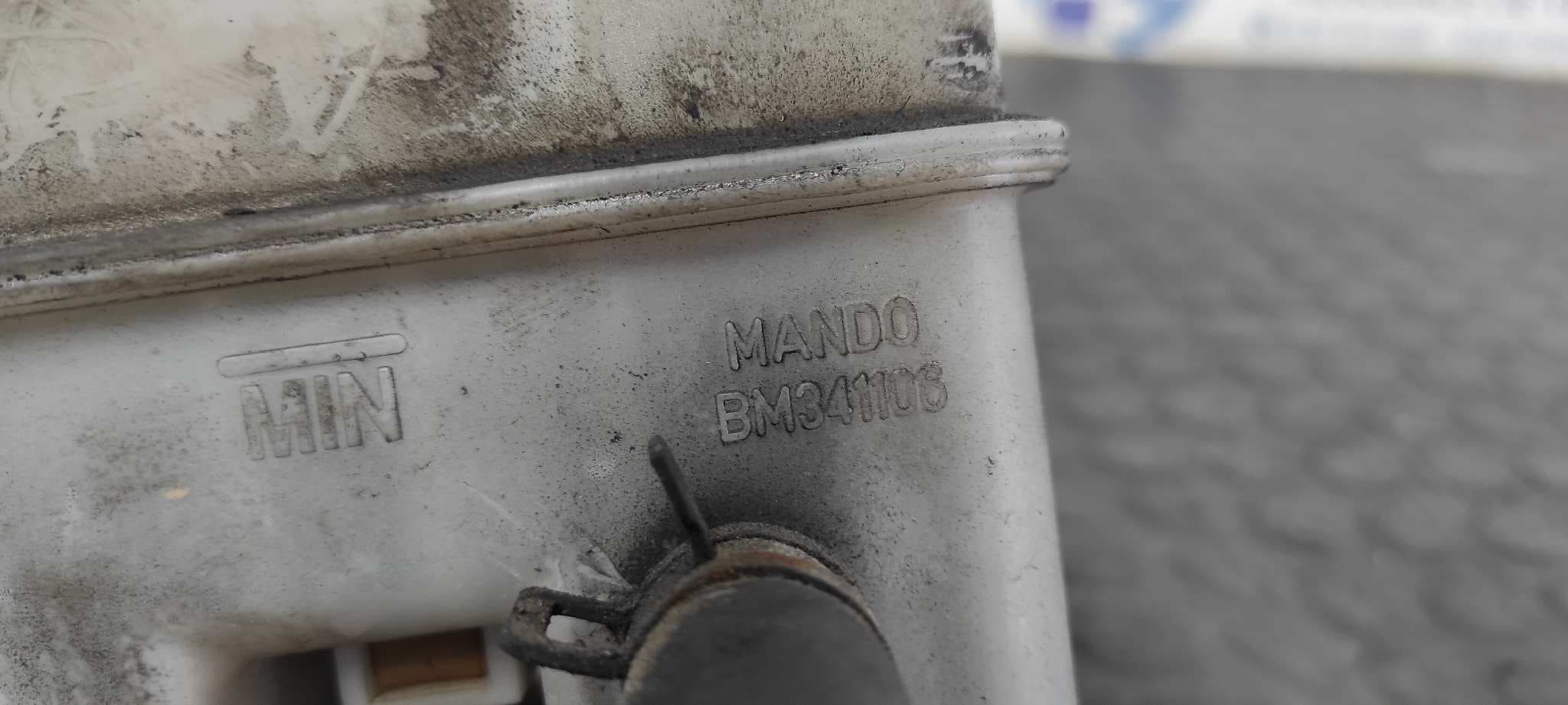 Recambio de BOMBA FRENO para HYUNDAI TUCSON (JM) 2.0 CRDi CAT D4EA referencia OEM IAM BM111073   - PLATA 4