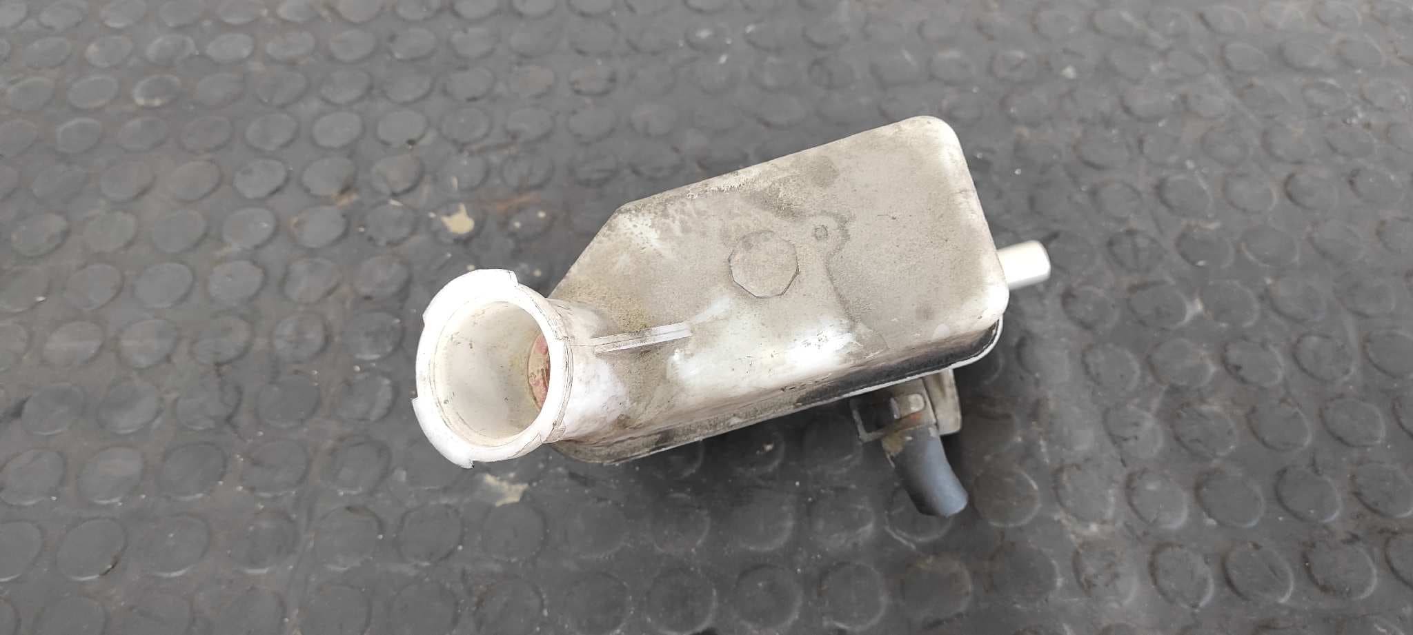 Recambio de BOMBA FRENO para HYUNDAI TUCSON (JM) 2.0 CRDi CAT D4EA referencia OEM IAM BM111073   - PLATA 7