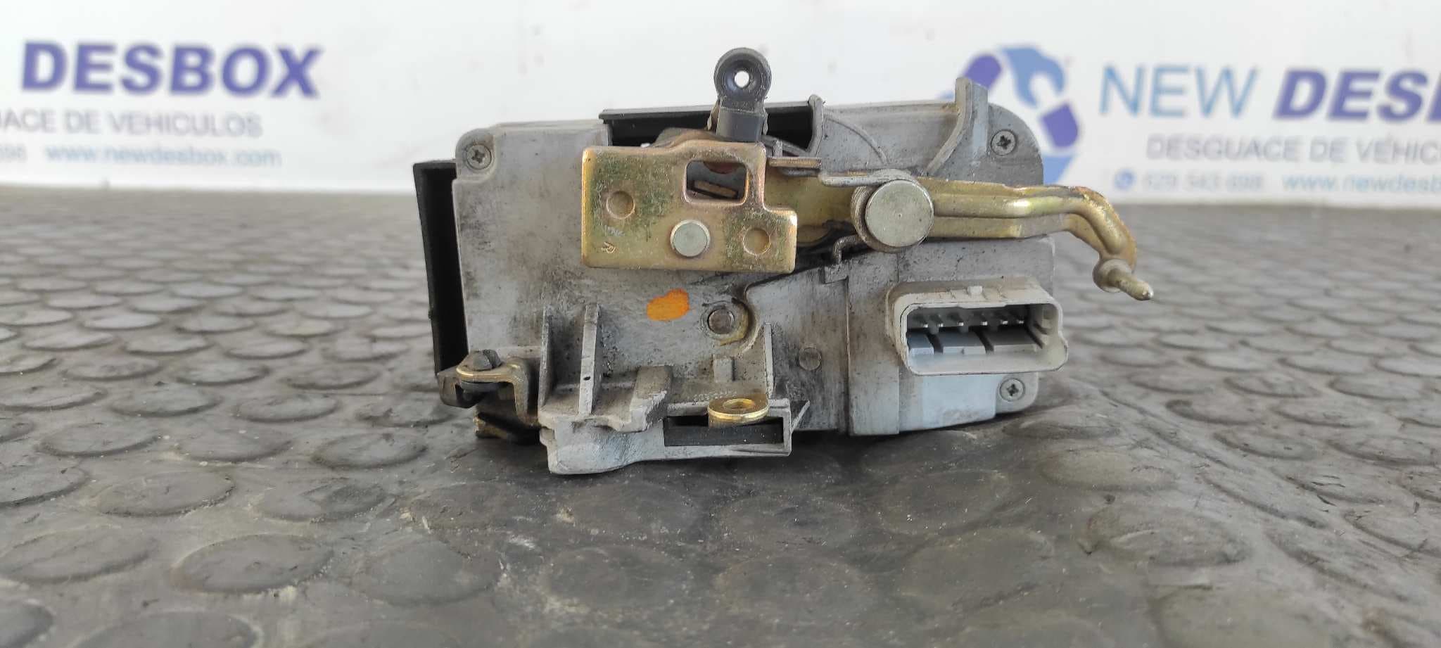 Recambio de CERRADURA PUERTA DELANTERA DERECHA para CITROEN C8 2.2 HDi 16V PREMIER II 4HWDW12TED4 referencia OEM IAM KLEKERT   - BLANCO