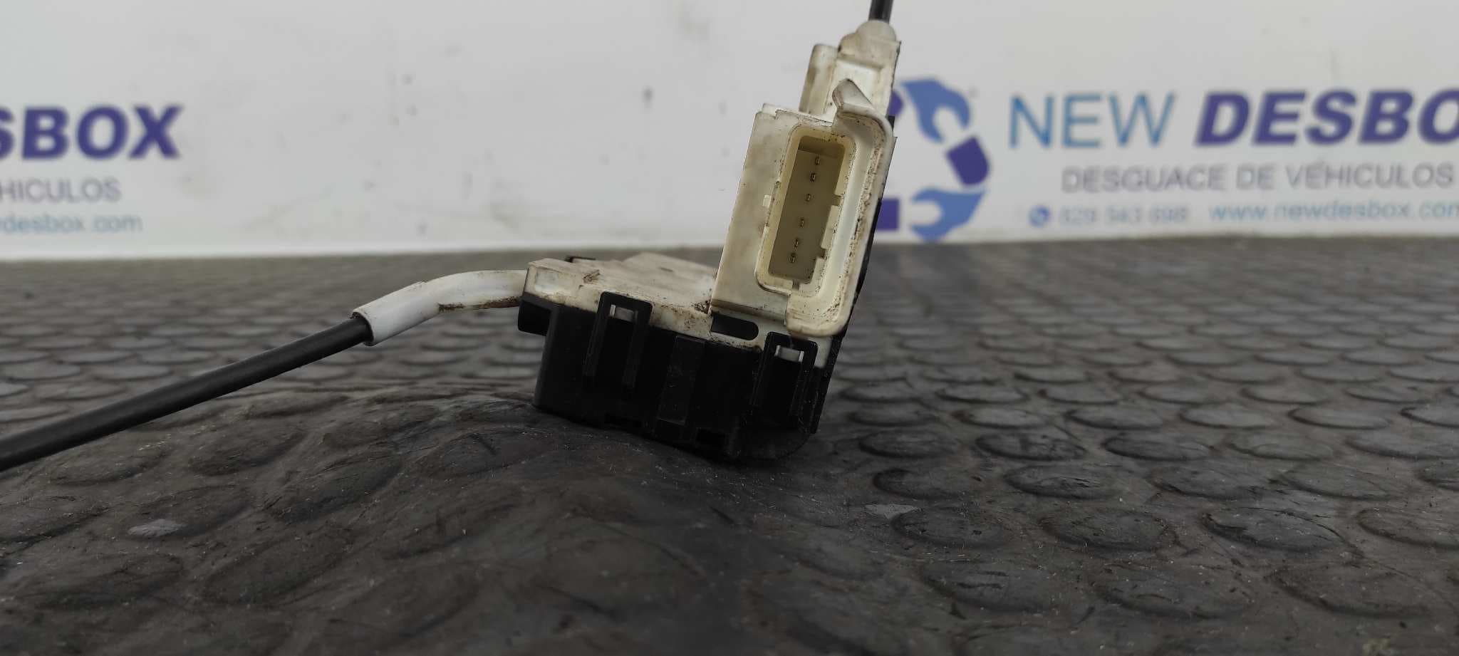 Recambio de CERRADURA PUERTA DELANTERA DERECHA para CITROEN C4 BERLINA 9HXDV6ATED4 referencia OEM IAM KIEKERT   - NEGRO 2