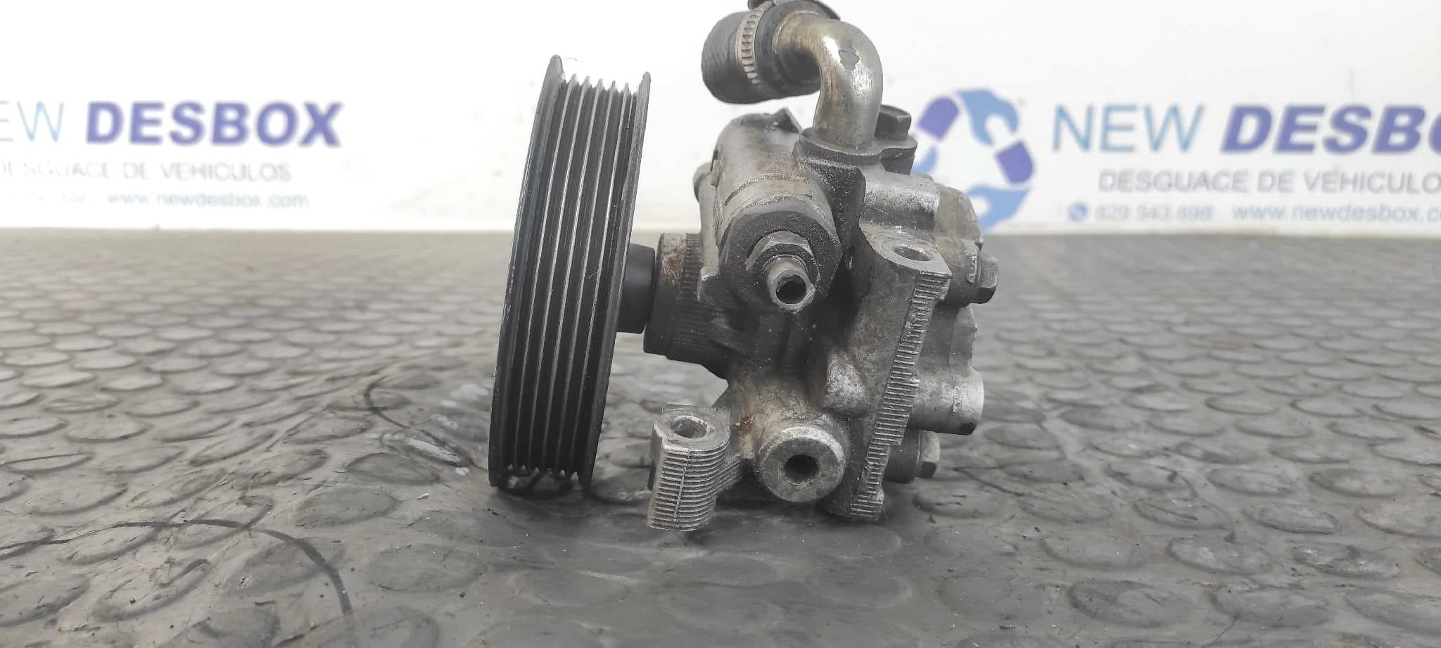 Recambio de BOMBA DIRECCION para FORD TOURNEO CONNECT (TC7) R3PA referencia OEM IAM 2T143A696AJ   - BLANCO 5