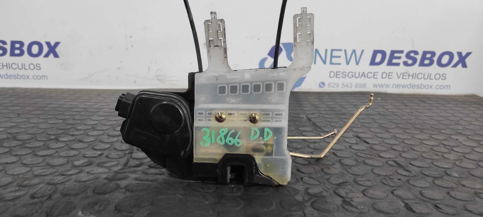 Recambio de CERRADURA PUERTA DELANTERA DERECHA para HYUNDAI TUCSON (JM) 2.0 CRDi CAT D4EA referencia OEM IAM    - PLATA 4