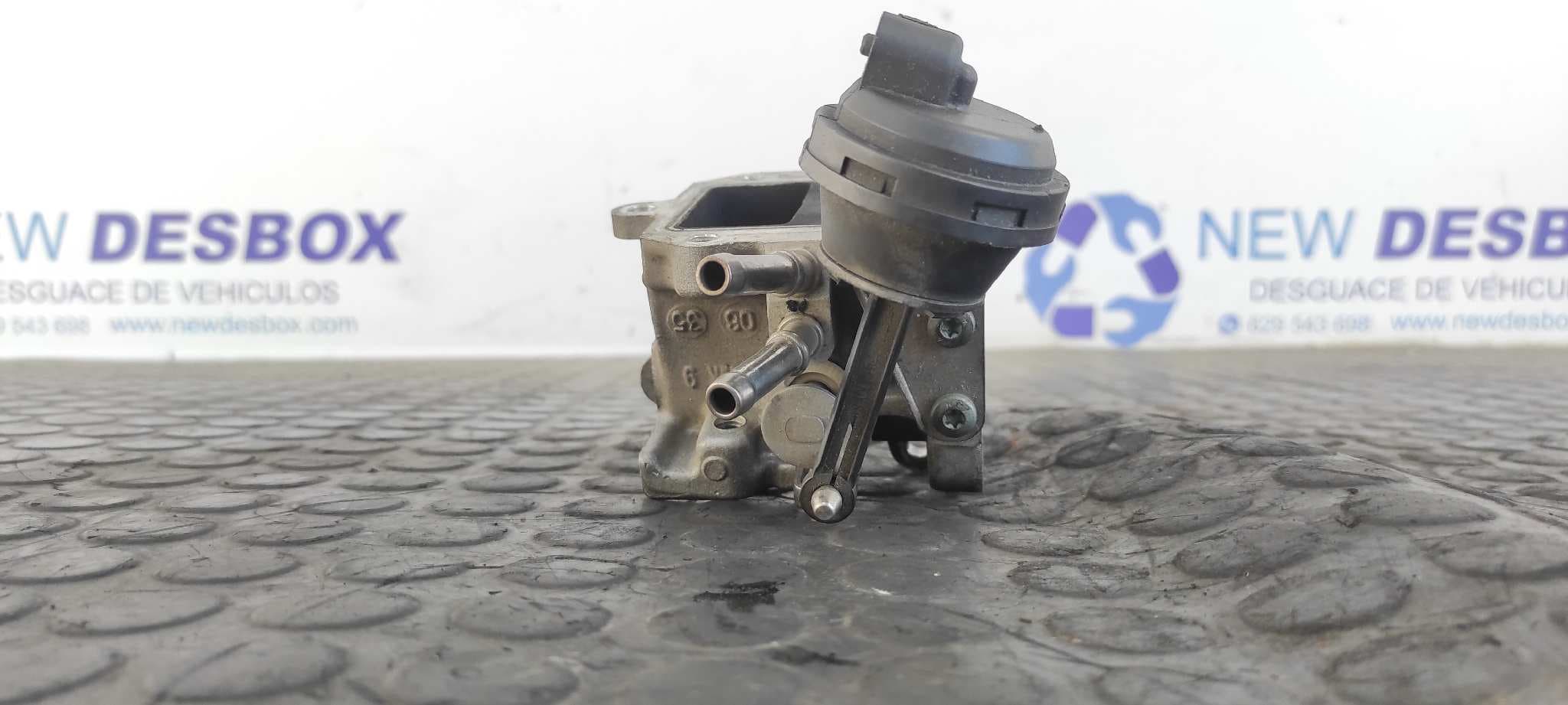 Recambio de CAJA MARIPOSA para VOLKSWAGEN PASSAT BERLINA (3C2) BKP referencia OEM IAM 03G131063F 5
