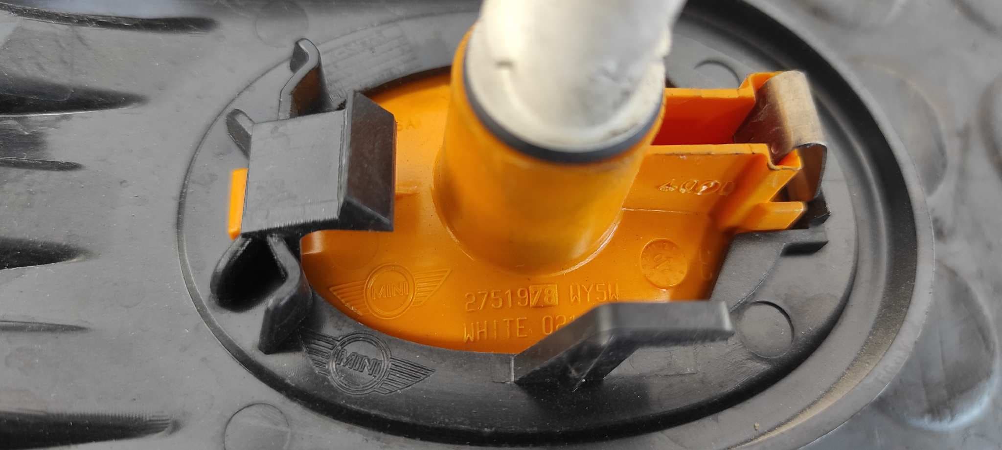 Recambio de PILOTO LATERAL DERECHO para BMW MINI (R56) referencia OEM IAM 2751504 4