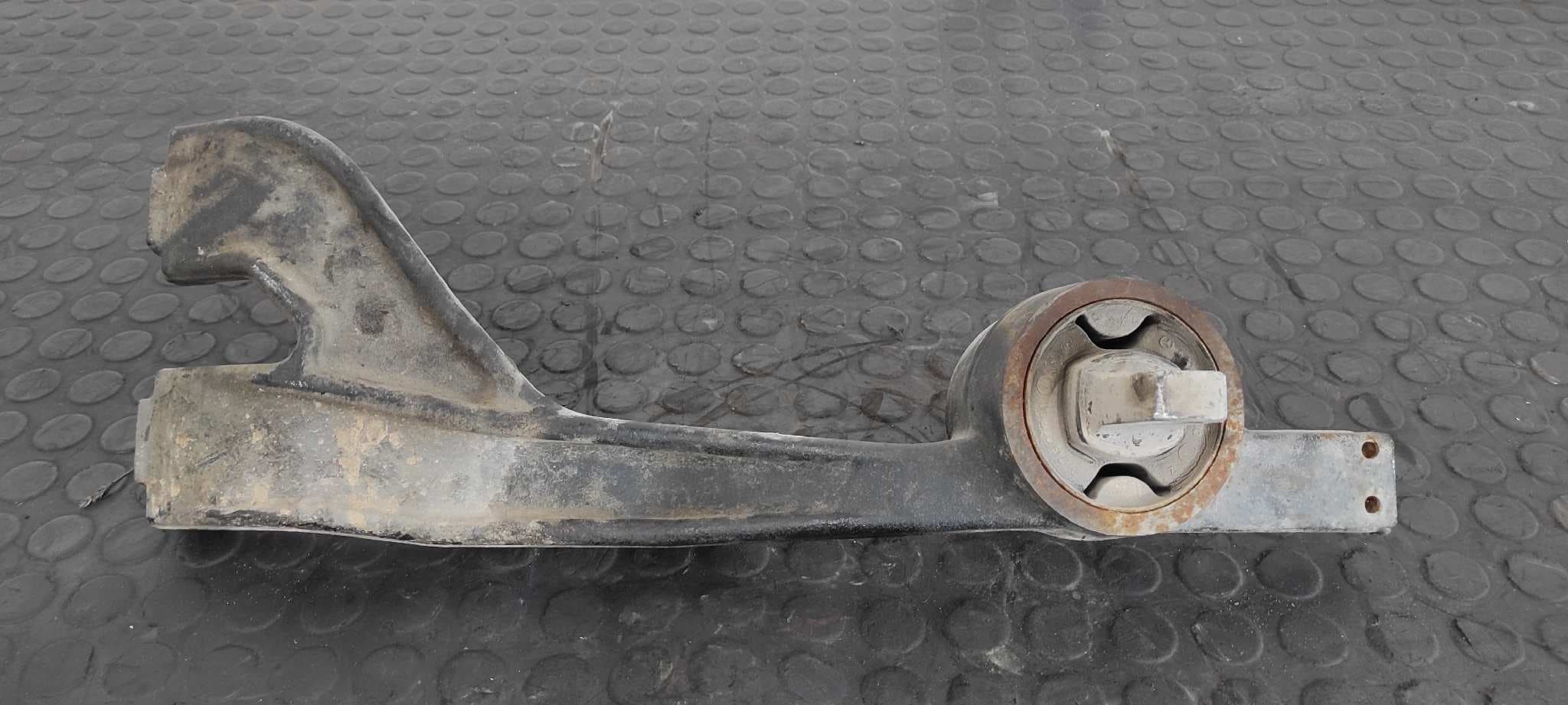 Recambio de DIFERENCIAL TRASERO para MERCEDES-BENZ VITO CAJA CERRADA 6.03 -> 109  CDI  Compacto  (639.601) 646983 referencia OEM IAM A6393530495   - BLANCO 7