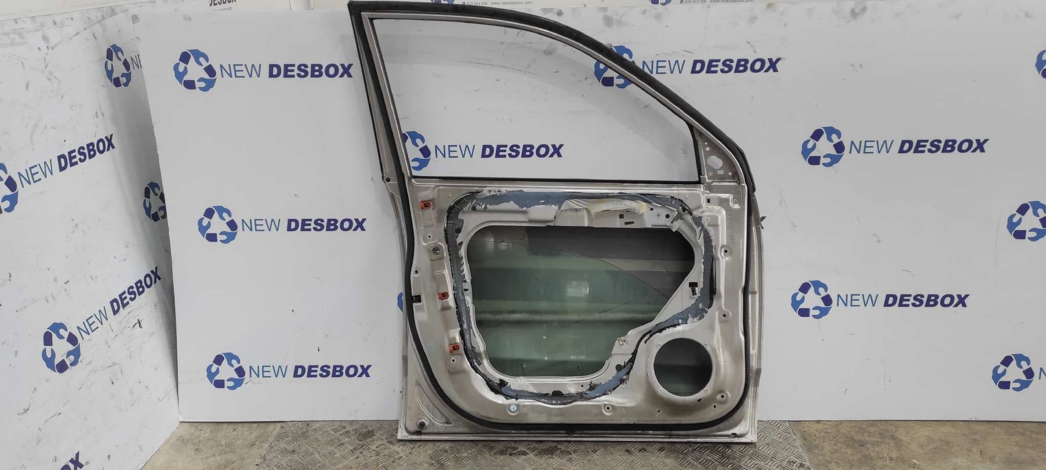 Recambio de PUERTA DELANTERA IZQUIERDA para HYUNDAI TUCSON (JM) D4EA referencia OEM IAM    - PLATA 6