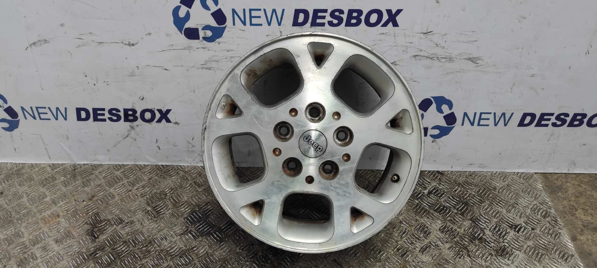 Recambio de JUEGO LLANTAS para CHRYSLER JEEP GR.CHEROKEE (WJ/WG) VM73B referencia OEM IAM    - BLANCO 5