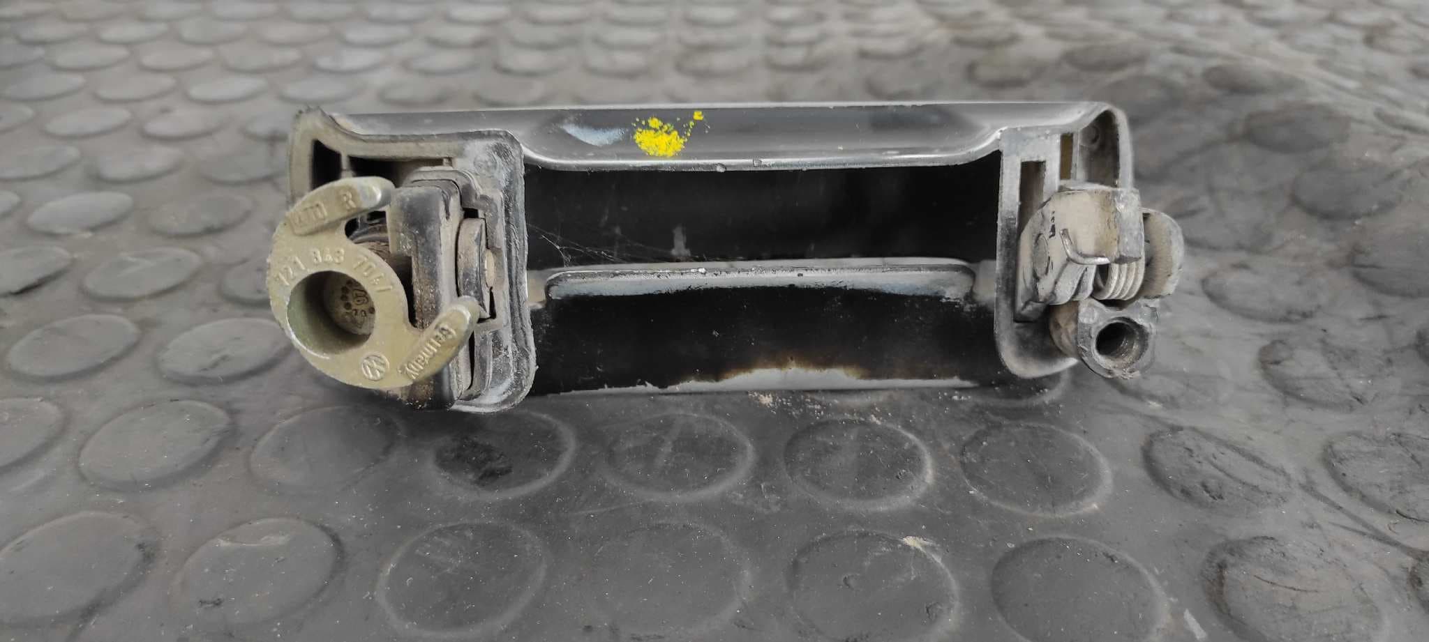 Recambio de MANETA  PUERTA CORREDERA DERECHA para VOLKSWAGEN T4 TRANSPORTER/FURGONETA (MOD. 1991) Combi  L ABL referencia OEM IAM 721843704   - BLANCO 7