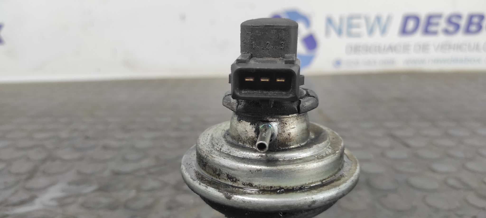 Recambio de VALVULA EGR para LAND ROVER DISCOVERY (SALLJG/LJ) TDi (3-ptas.) D21L referencia OEM IAM ERR4047   - VERDE 4