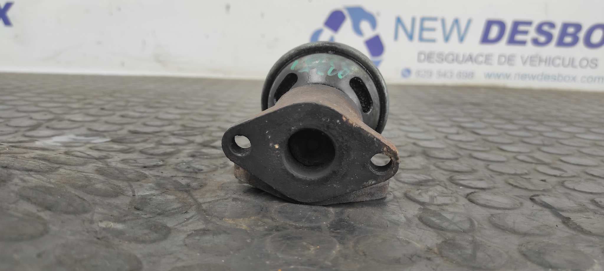 Recambio de VALVULA EGR para LAND ROVER DISCOVERY (SALLJG/LJ) TDi (3-ptas.) D21L referencia OEM IAM ERR4047   - VERDE 5