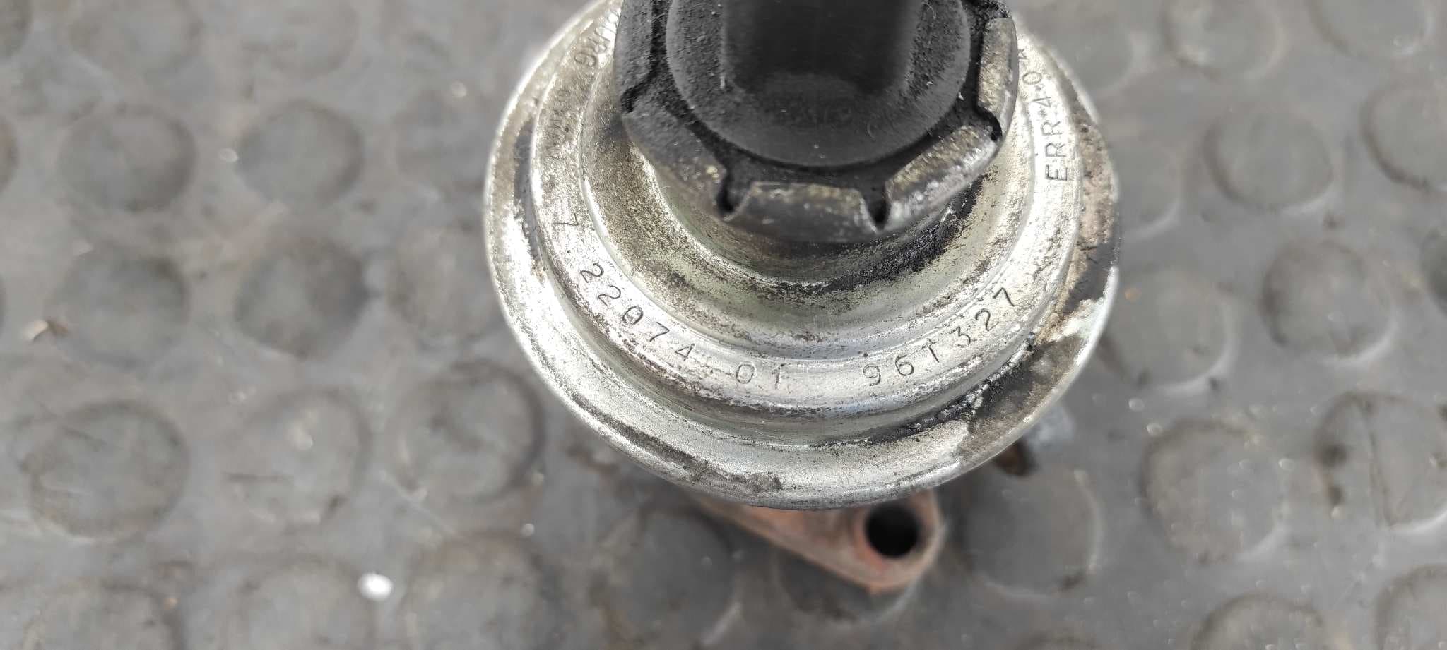 Recambio de VALVULA EGR para LAND ROVER DISCOVERY (SALLJG/LJ) TDi (3-ptas.) D21L referencia OEM IAM ERR4047   - VERDE 3
