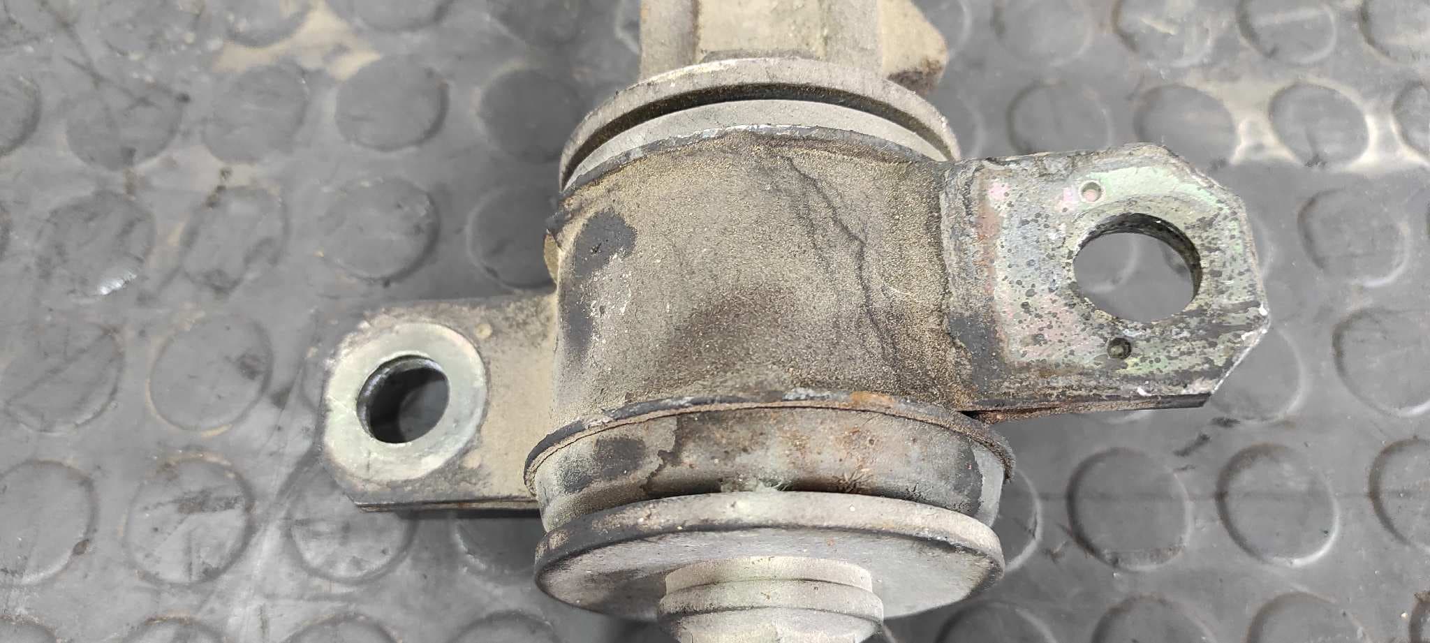 Recambio de BRAZO IZQUIERDO INFERIOR DELANTERO para FIAT DUCATO CAJA CERR. TECHO ELEVADO (DESDE 03.94) Maxi D 2,5          Batalla 3200 8140.67 referencia OEM IAM 1300526080   - BLANCO 3