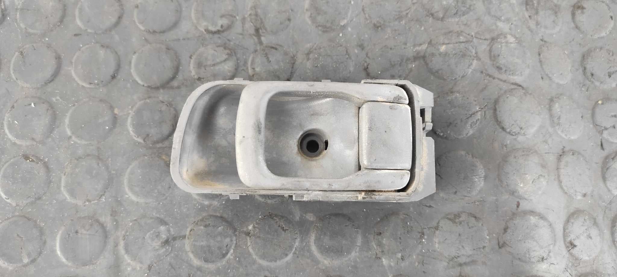 Recambio de MANETA TRASERA DERECHA para NISSAN PICK-UP (D22) referencia OEM IAM