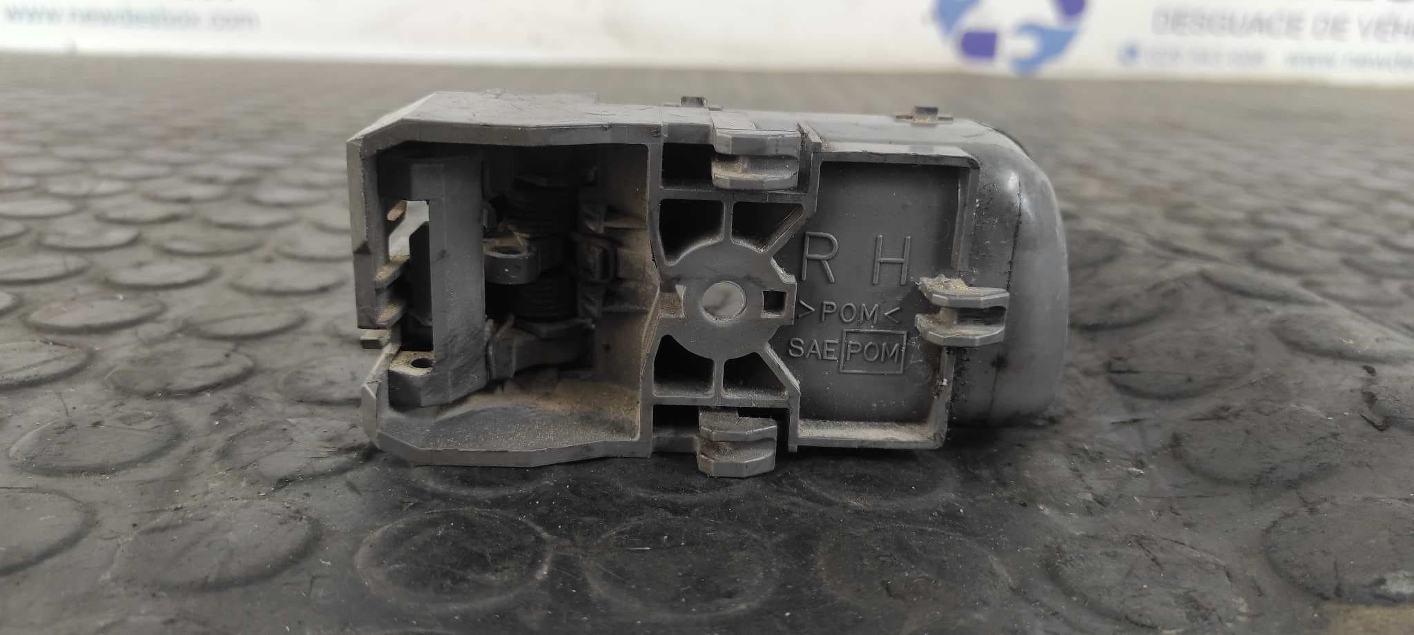 Recambio de MANETA TRASERA DERECHA para NISSAN PICK-UP (D22) referencia OEM IAM 5