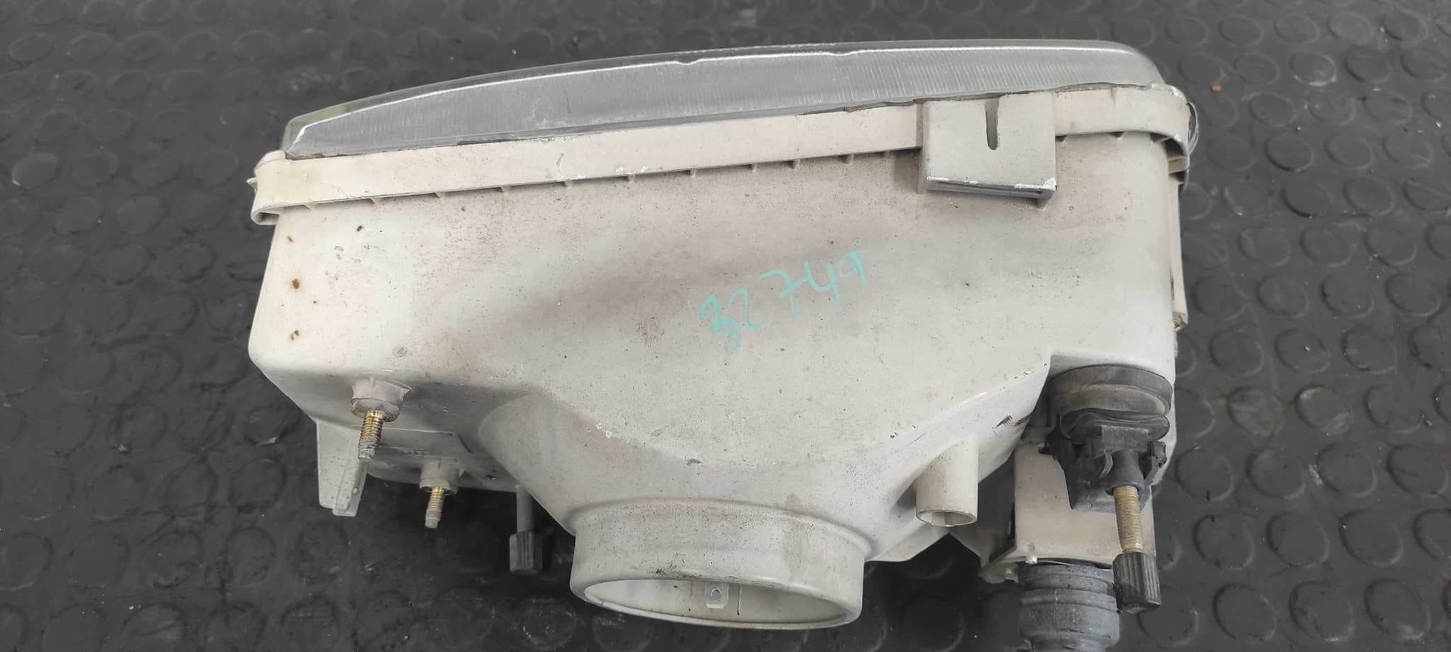 Recambio de FARO IZQUIERDO para FIAT DUCATO CAJA CERR. TECHO ELEVADO (DESDE 03.94) Maxi D 2,5          Batalla 3200 8140.67 referencia OEM IAM 35690748   - BLANCO 3