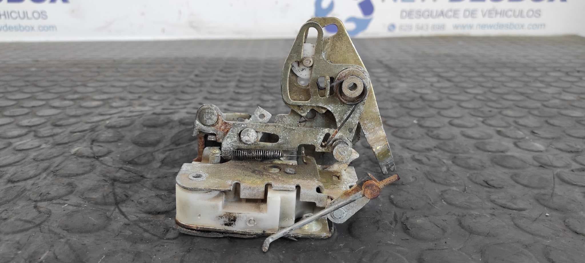 Recambio de CERRADURA PUERTA TRASERA DERECHA para LAND ROVER DISCOVERY (SALLJG/LJ) TDi (5-ptas.) 21L        referencia OEM IAM    - VERDE