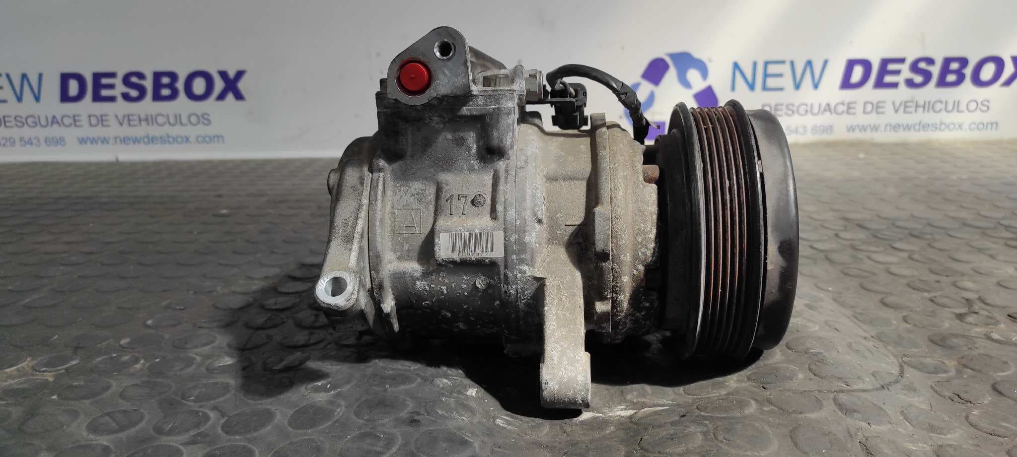 Recambio de COMPRESOR AIRE ACONDICIONADO para CHRYSLER JEEP GR.CHEROKEE (WJ/WG) 4.7 V8 CAT EVA referencia OEM IAM 4472005496   - AZUL 2