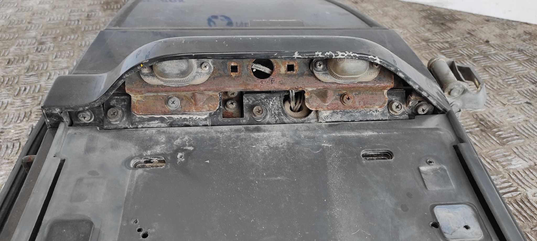 Recambio de PUERTA TRASERA DERECHA para OPEL MONTEREY Básico 4JG2TC referencia OEM IAM    - GRIS 6