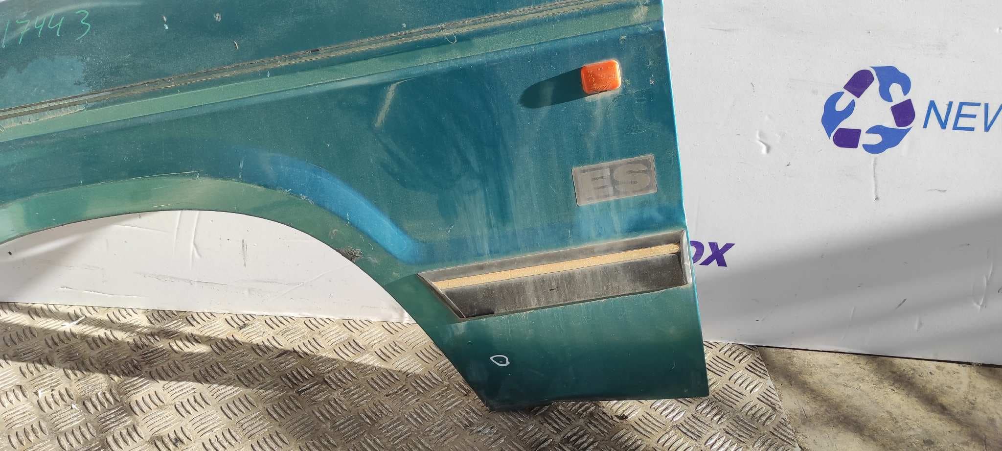 Recambio de ALETA DELANTERA IZQUIERDA para LAND ROVER DISCOVERY (SALLJG/LJ) TDi (5-ptas.) 21L        referencia OEM IAM    - VERDE 7
