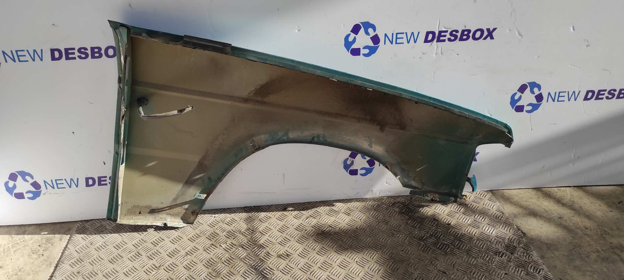 Recambio de ALETA DELANTERA IZQUIERDA para LAND ROVER DISCOVERY (SALLJG/LJ) TDi (5-ptas.) 21L        referencia OEM IAM    - VERDE 6