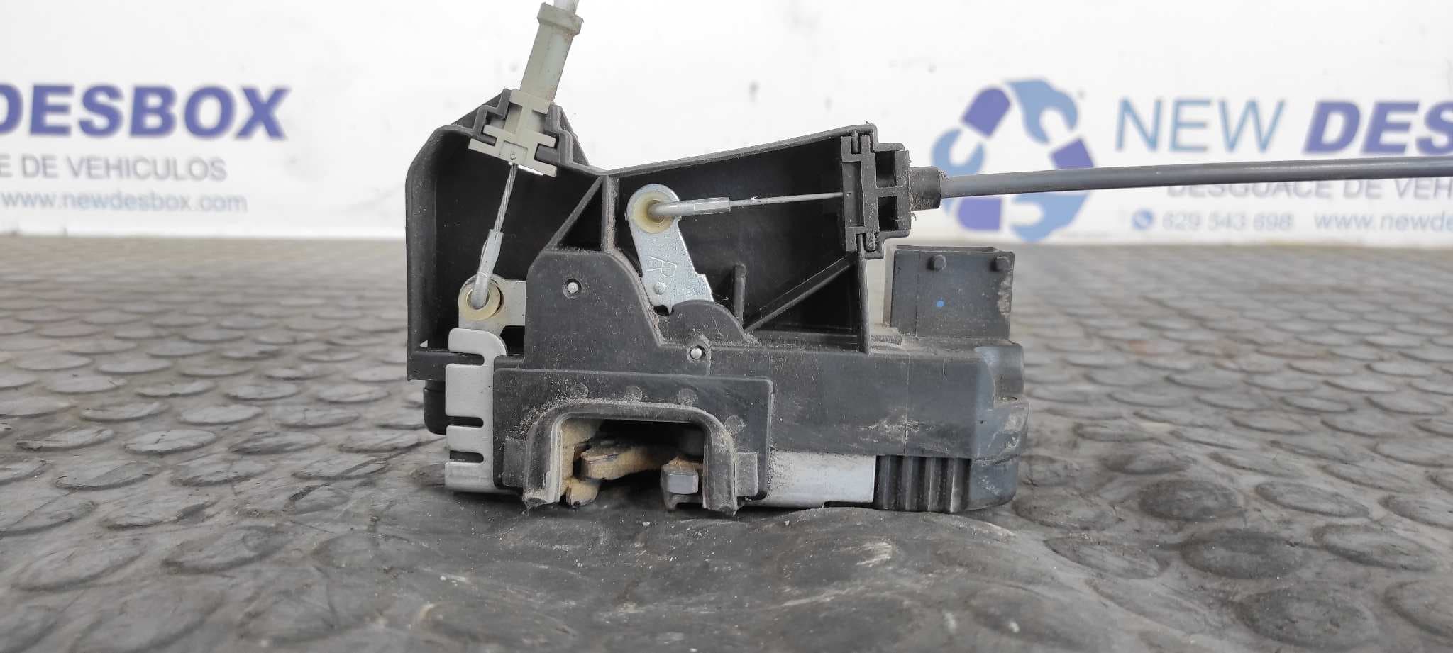Recambio de CERRADURA PUERTA DELANTERA DERECHA para OPEL ZAFIRA A 2.0 DTI Y20DTH referencia OEM IAM 24444016   - AZUL 4