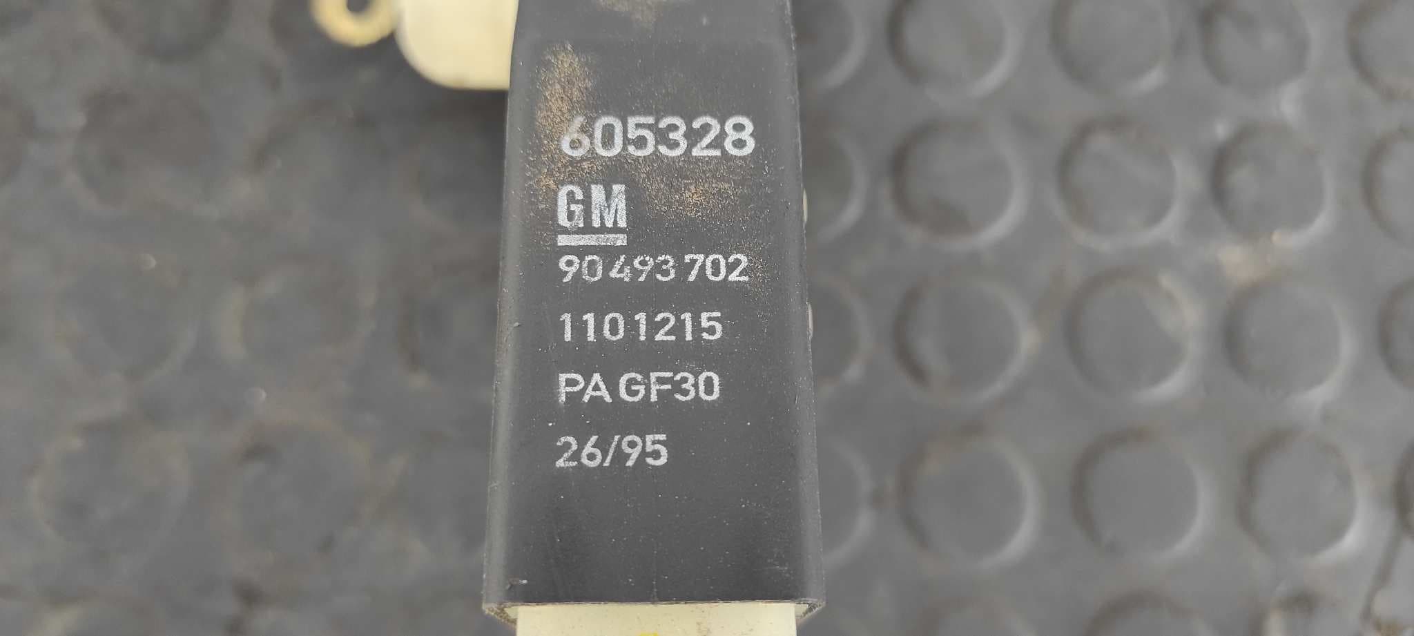 Recambio de CERRADURA PUERTA DELANTERA DERECHA para OPEL TIGRA 1.4 referencia OEM IAM 90493702 4