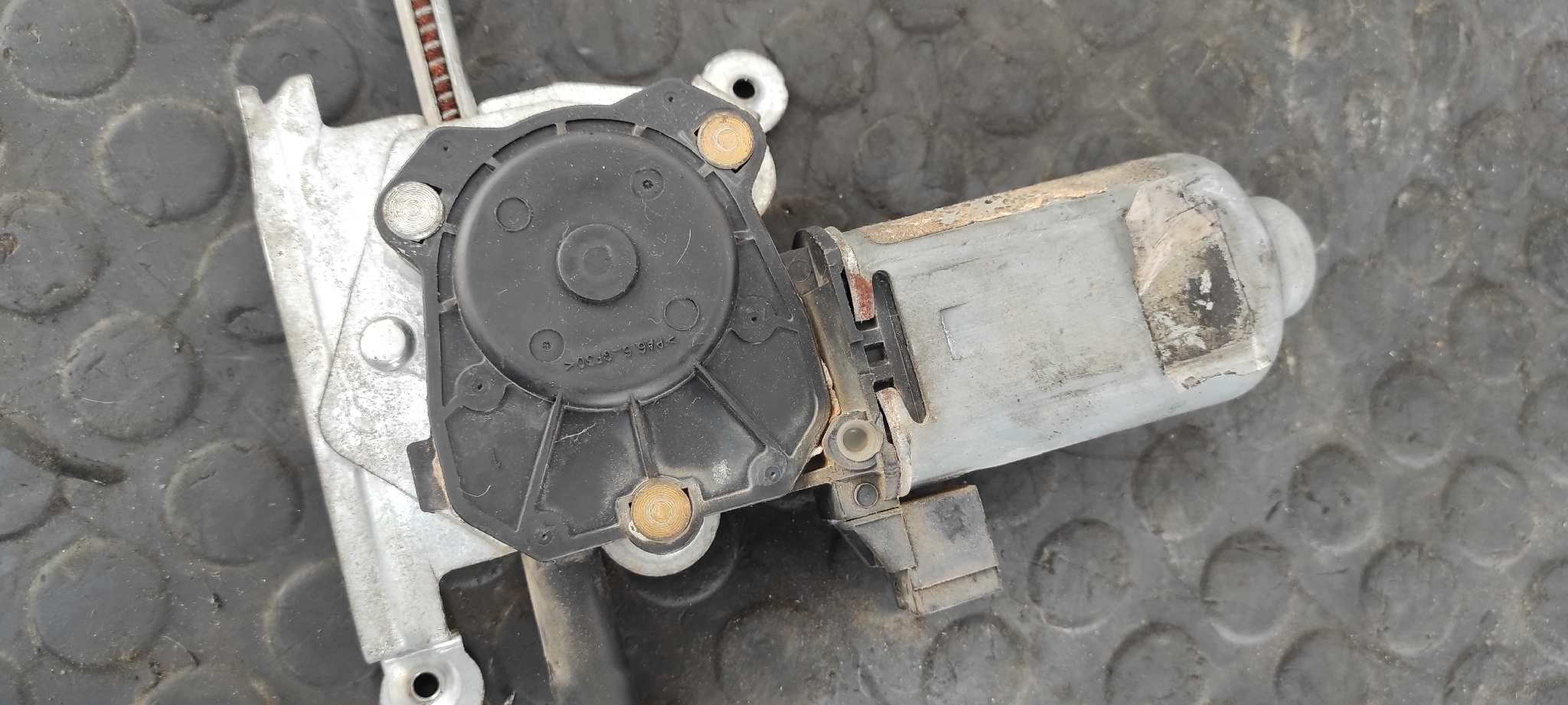 Recambio de ELEVALUNAS DELANTERO IZQUIERDO para CHRYSLER JEEP CHEROKEE (XJ) 2.5 TD ENC referencia OEM IAM 400167B   - AZUL 4