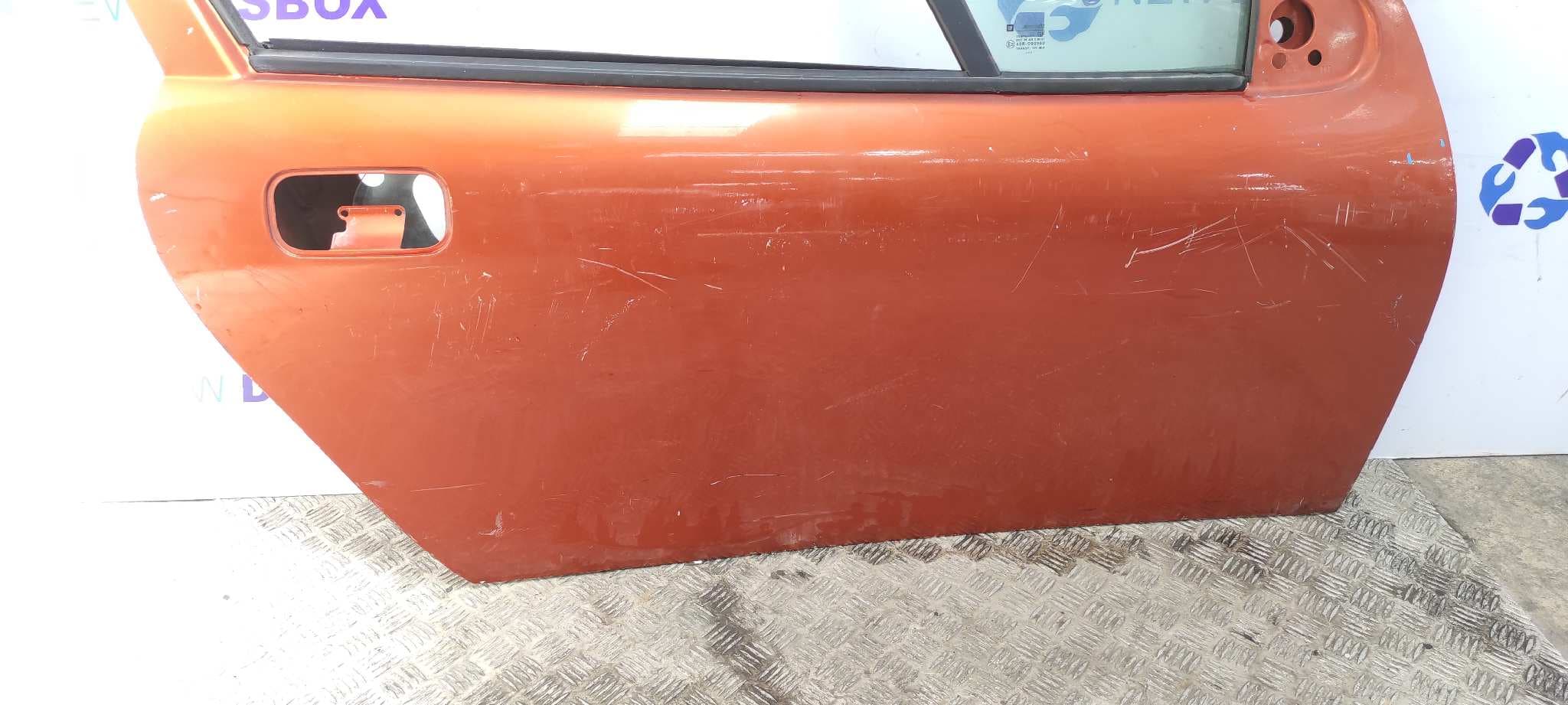 Recambio de PUERTA DELANTERA DERECHA para OPEL TIGRA 1.4 referencia OEM IAM 3
