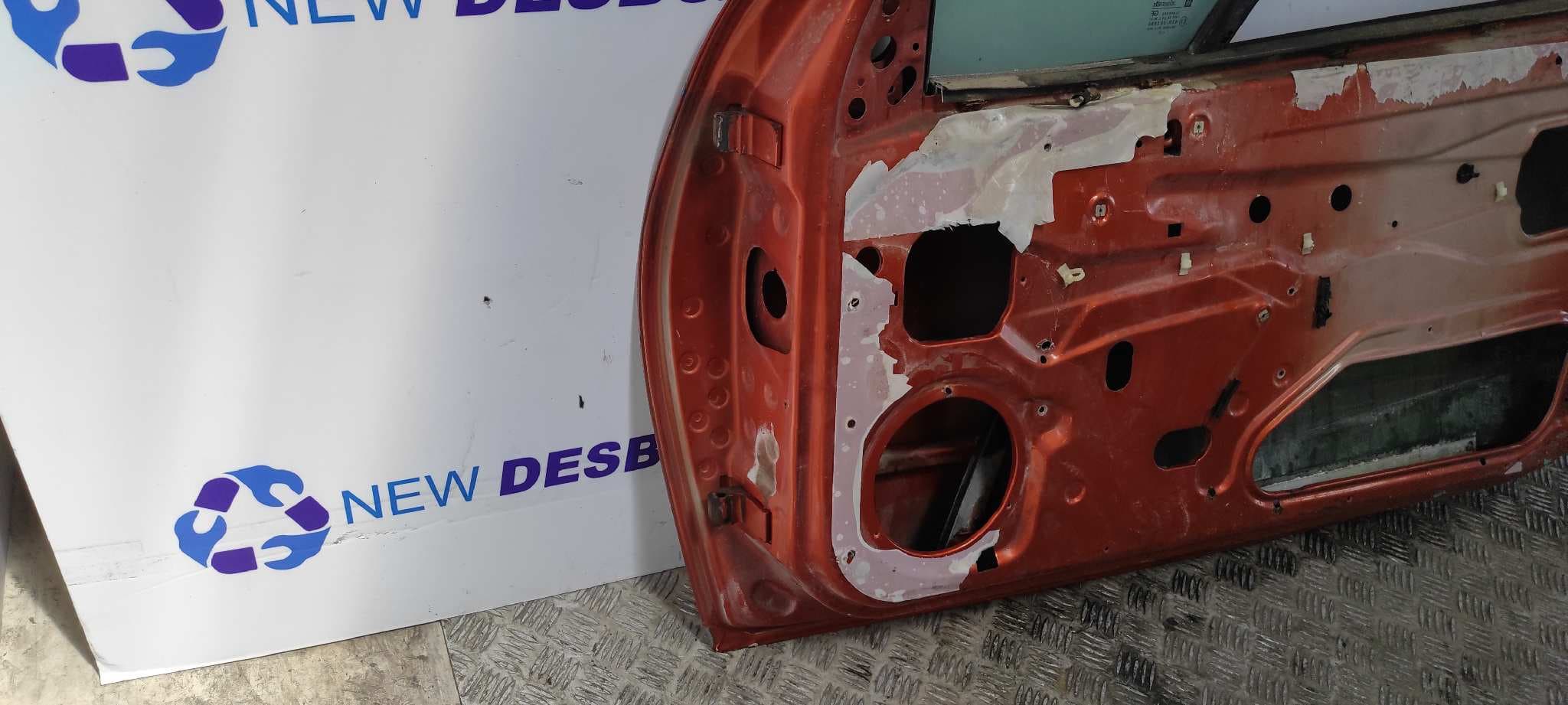 Recambio de PUERTA DELANTERA DERECHA para OPEL TIGRA 1.4 referencia OEM IAM 6