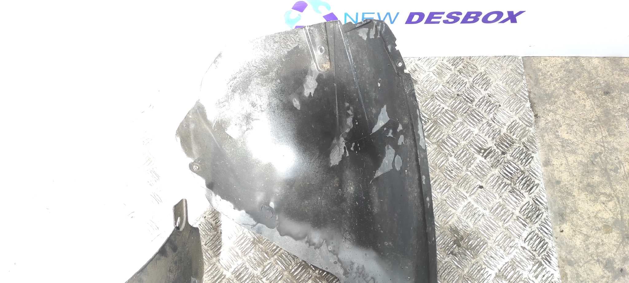 Recambio de PASO RUEDA DERECHO  para AUDI A3 (8P) 2.0 TDI Ambiente BKD referencia OEM IAM 8P0821172C   - NEGRO 4