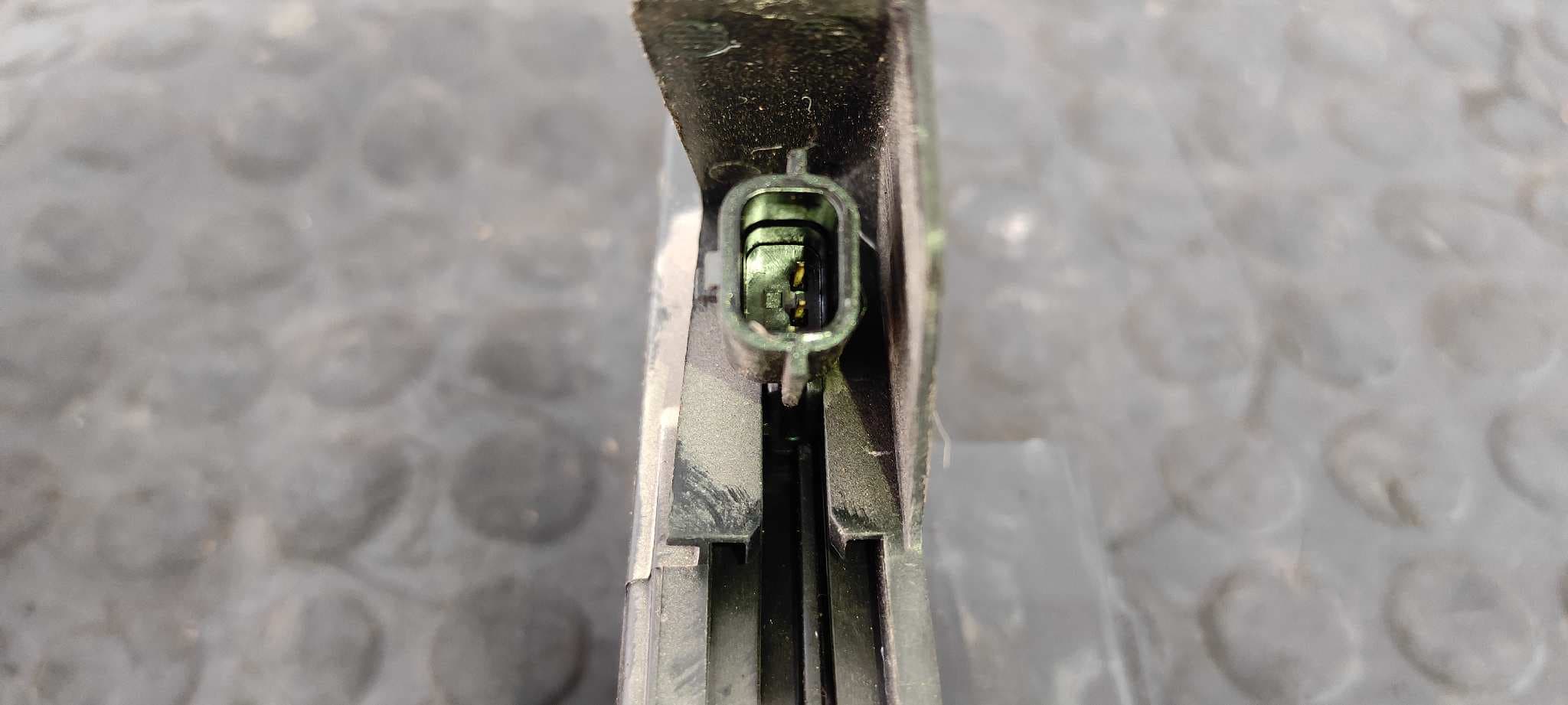 Recambio de CERRADURA PUERTA TRASERA IZQUIERDA para DACIA SANDERO K9K612 referencia OEM IAM 825033585R   - AZUL 5