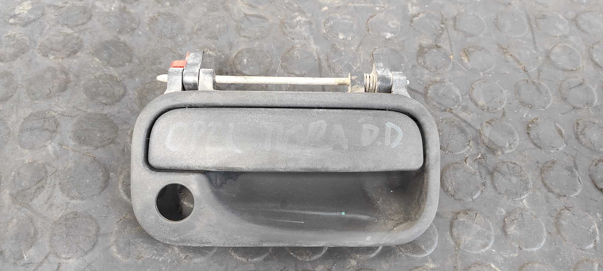 Recambio de MANETA DELANTERA DERECHA para OPEL TIGRA referencia OEM IAM