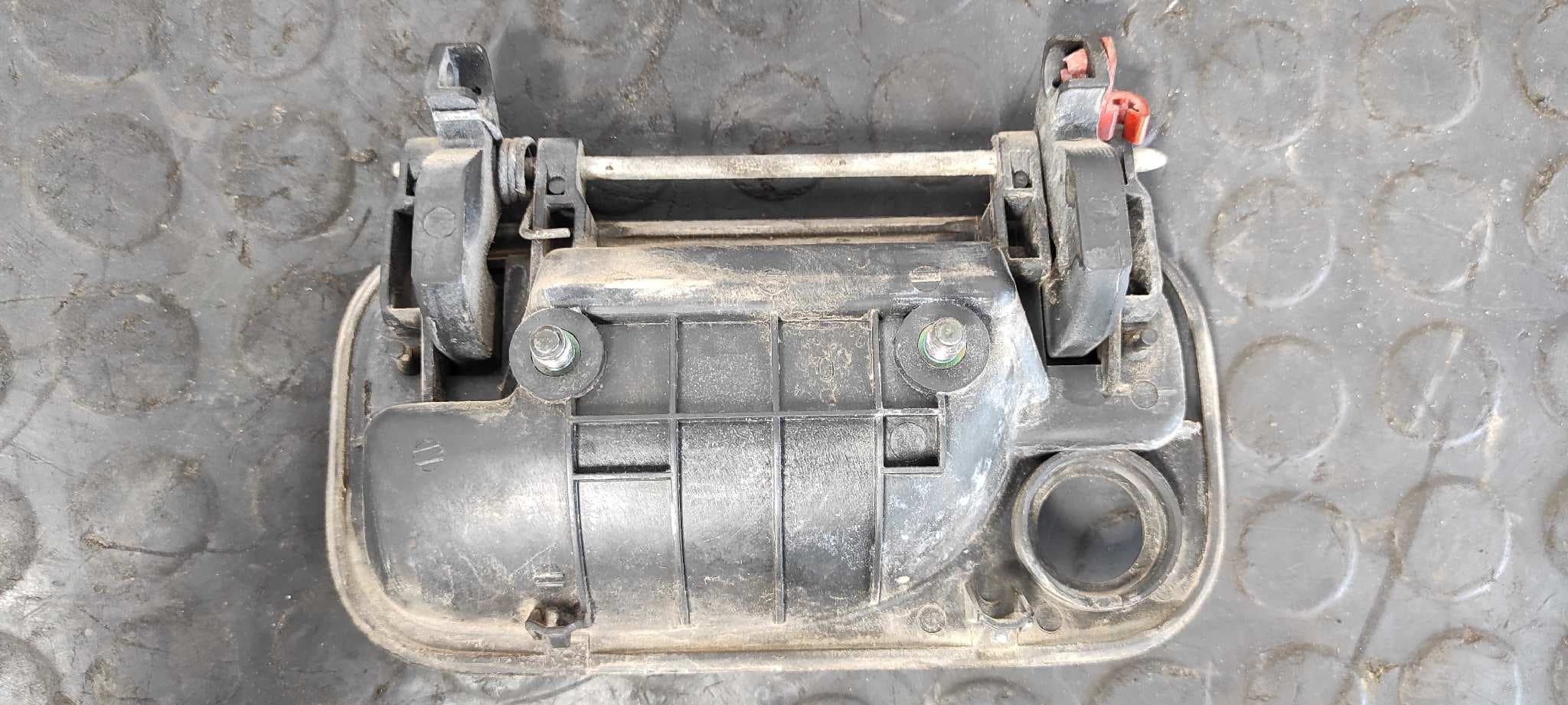 Recambio de MANETA DELANTERA DERECHA para OPEL TIGRA referencia OEM IAM 2
