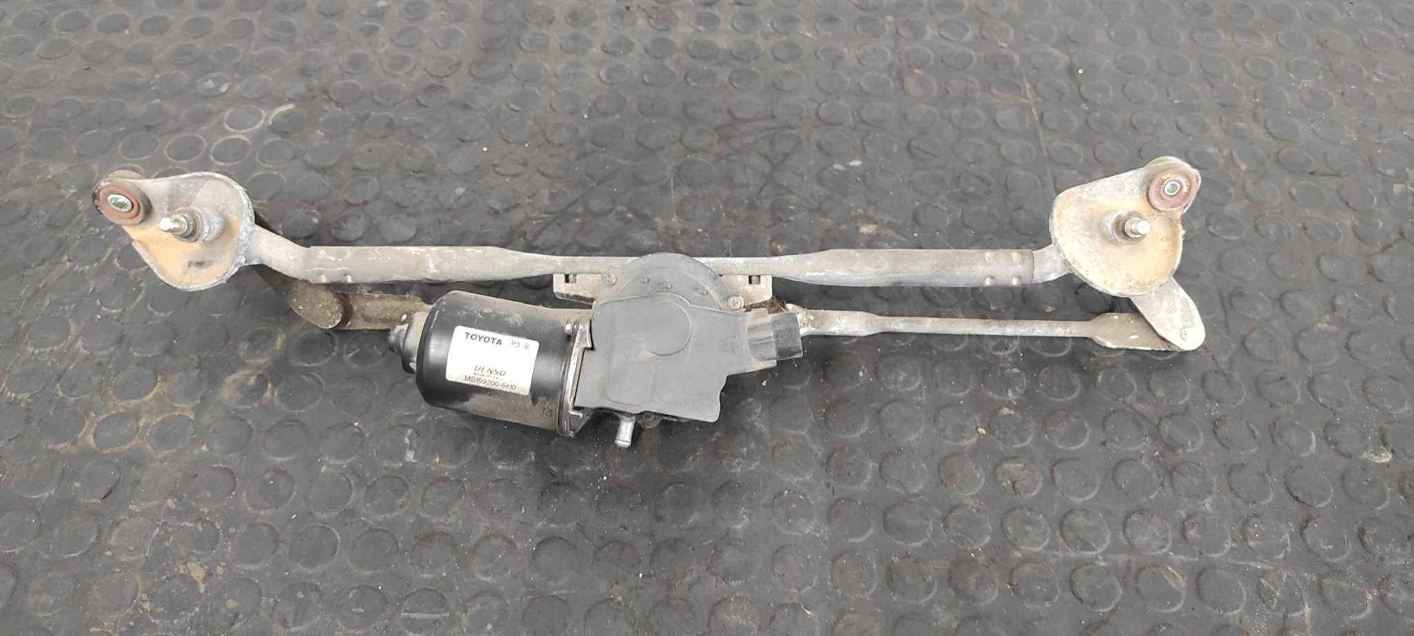 Recambio de MOTOR LIMPIA DELANTERO para TOYOTA AVENSIS BERLINA (T25) 2.0 D4-D Executive Berlina (5-ptas.) 1CDFTV referencia OEM IAM 8511005060   - AZUL