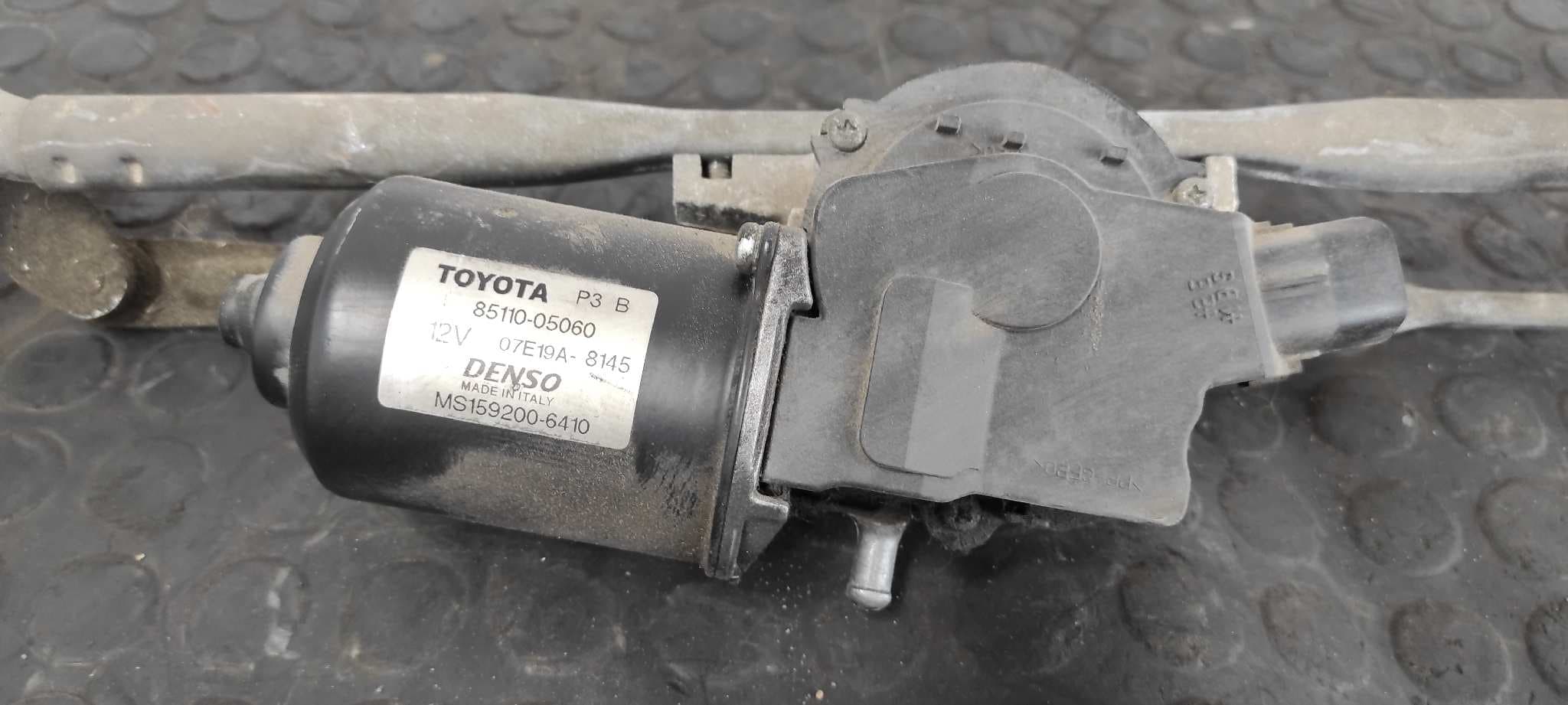Recambio de MOTOR LIMPIA DELANTERO para TOYOTA AVENSIS BERLINA (T25) 2.0 D4-D Executive Berlina (5-ptas.) 1CDFTV referencia OEM IAM 8511005060   - AZUL 6