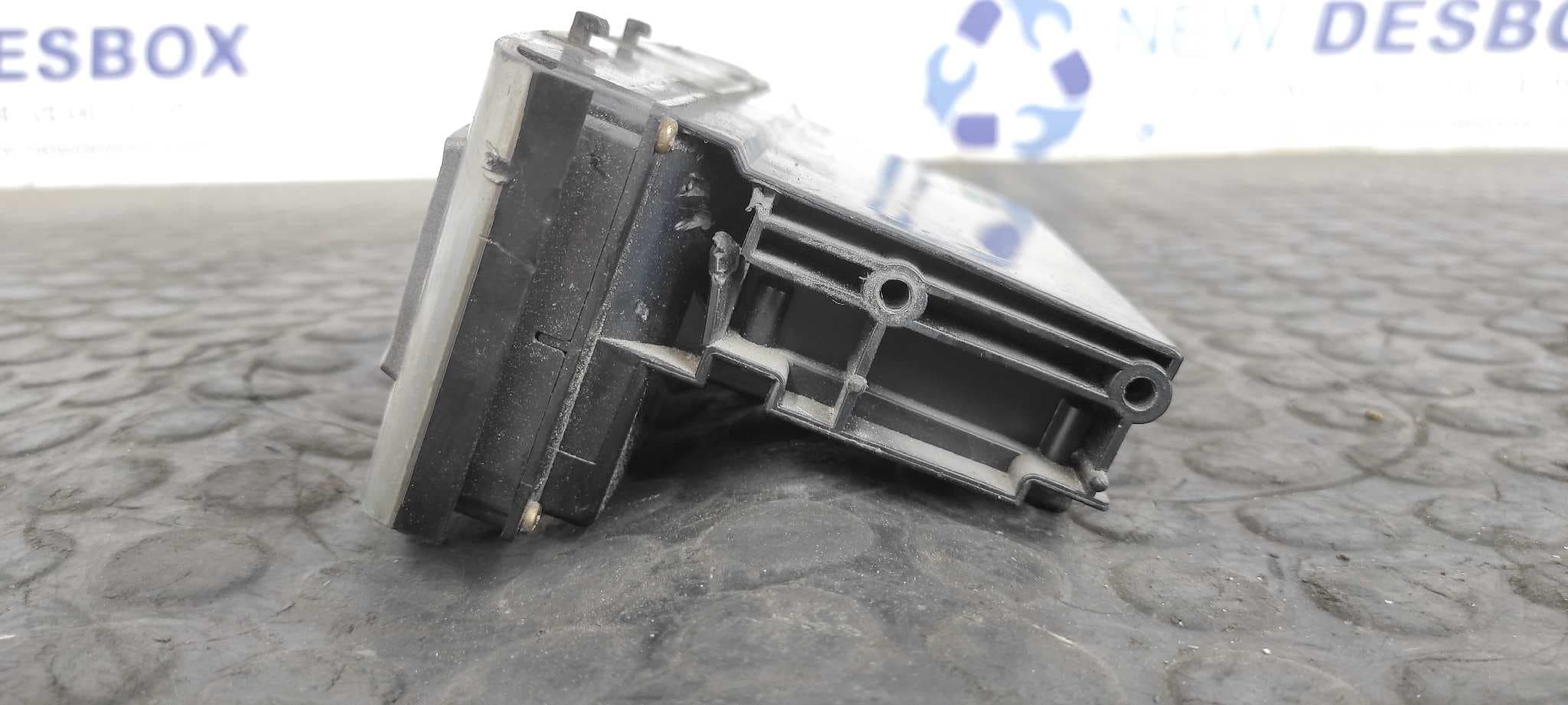 Recambio de MANDO CLIMATIZADOR para TOYOTA AVENSIS BERLINA (T25) 2.0 D4-D Executive Berlina (5-ptas.) 1CDFTV referencia OEM IAM 5590005160   - AZUL 4