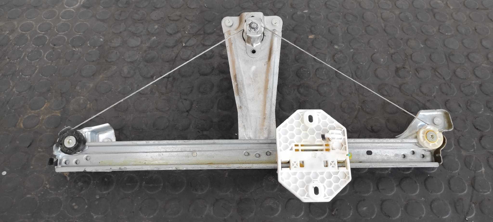 Recambio de ELEVALUNAS TRASERO DERECHO para DACIA SANDERO K9K612 referencia OEM IAM 827202131R   - AZUL 2