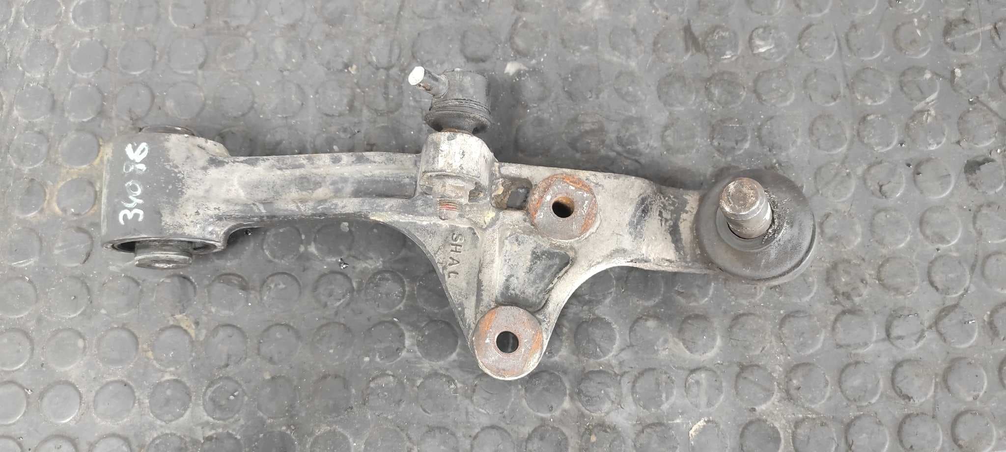 Recambio de BRAZO IZQUIERDO INFERIOR DELANTERO para KIA CARNIVAL 2.9 Turbodiesel CAT J3 referencia OEM IAM SH A L   - AZUL